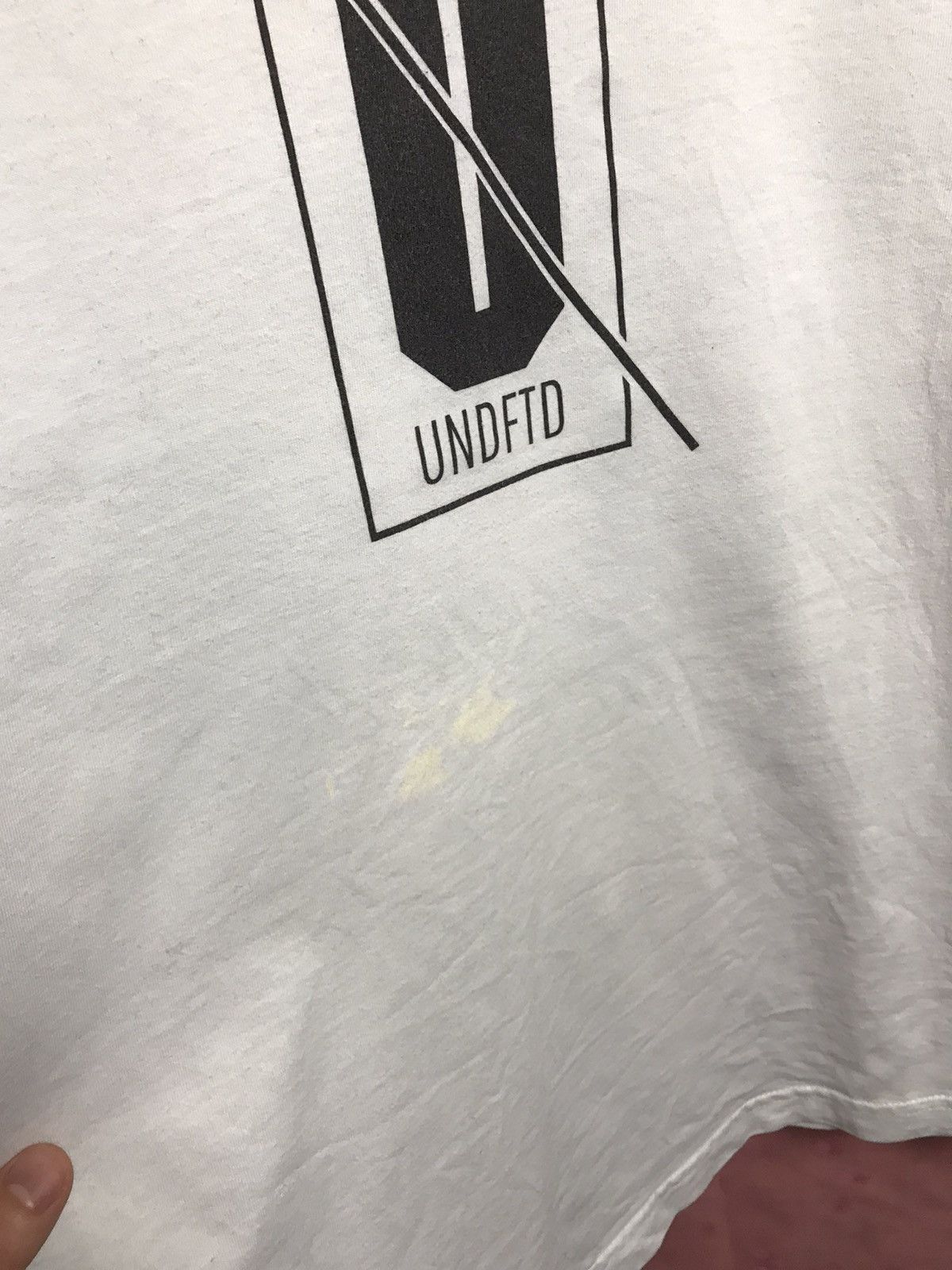 Japanese Brand × Undefeated Undefeated streetwear logo tee Size US L / EU 52-54 / 3 - 7 Thumbnail
