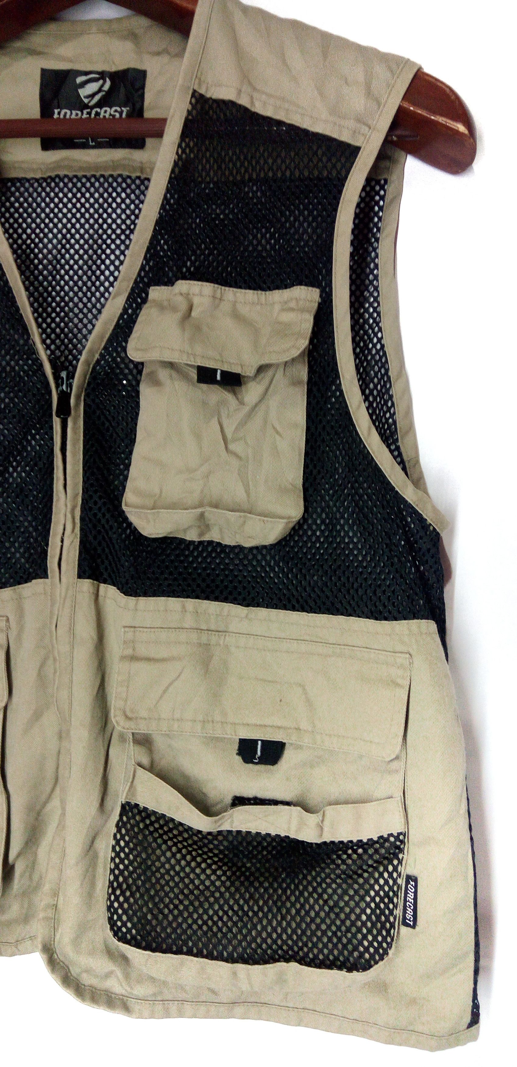 Japanese Brand Japanese brand Stone Island style multi pocket utility vest Size US L / EU 52-54 / 3 - 2 Thumbnail
