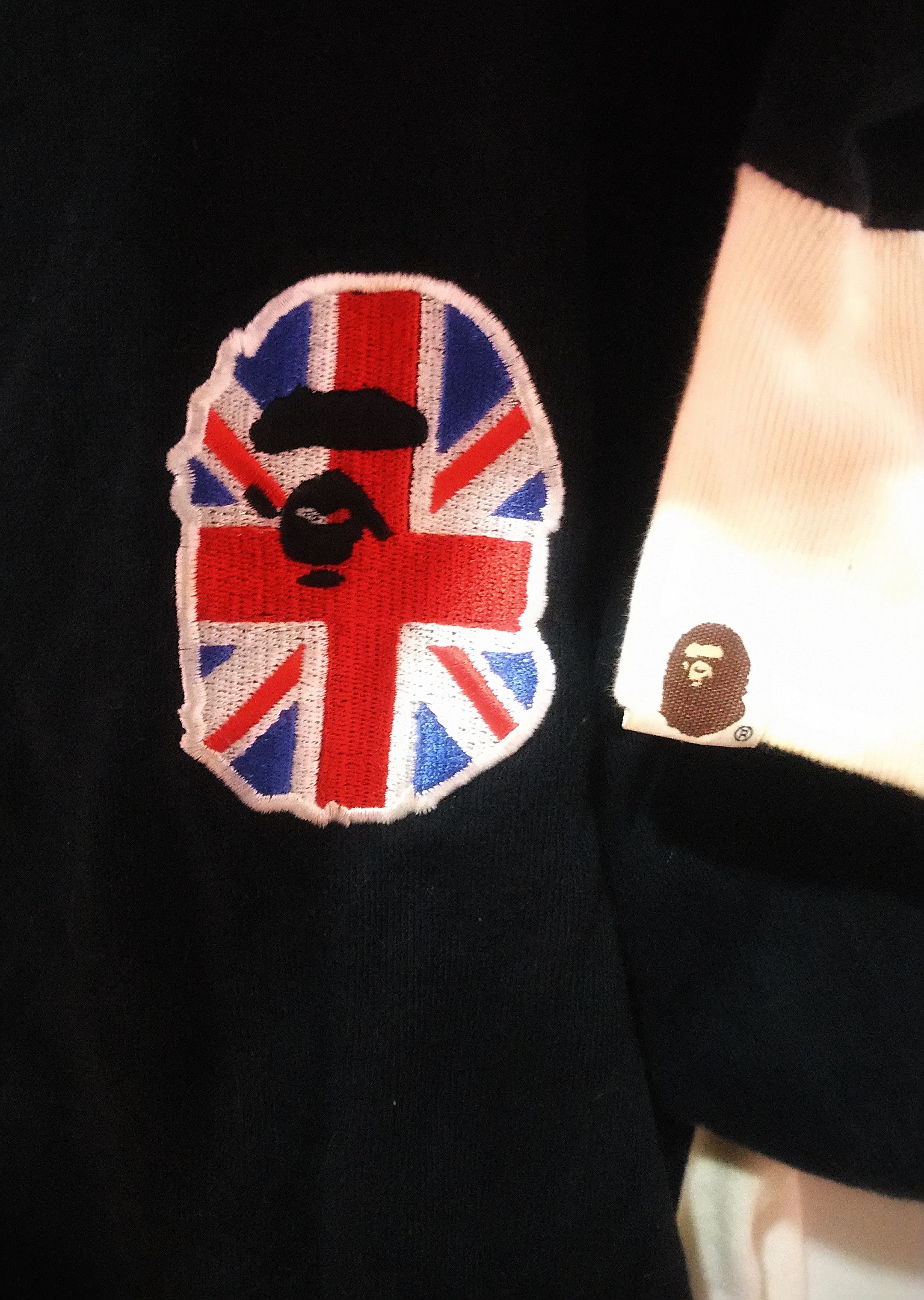 Bape Vtg BAPE Great Britain shark sweater UK collection big logo Size US XXL / EU 58 / 5 - 5 Thumbnail