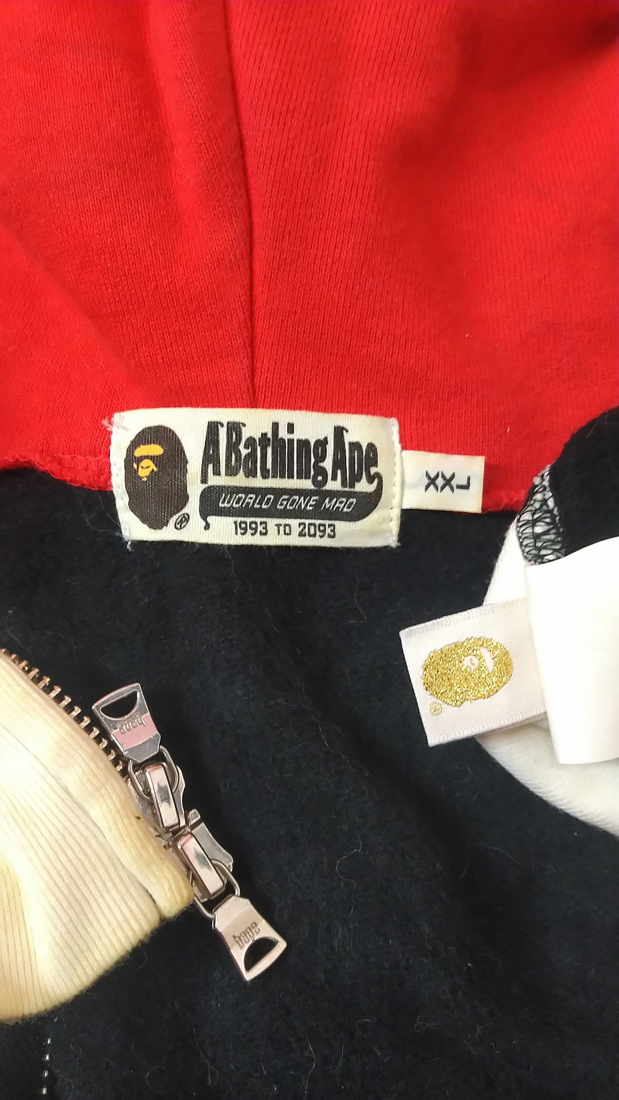 Bape Vtg BAPE Great Britain shark sweater UK collection big logo Size US XXL / EU 58 / 5 - 7 Thumbnail