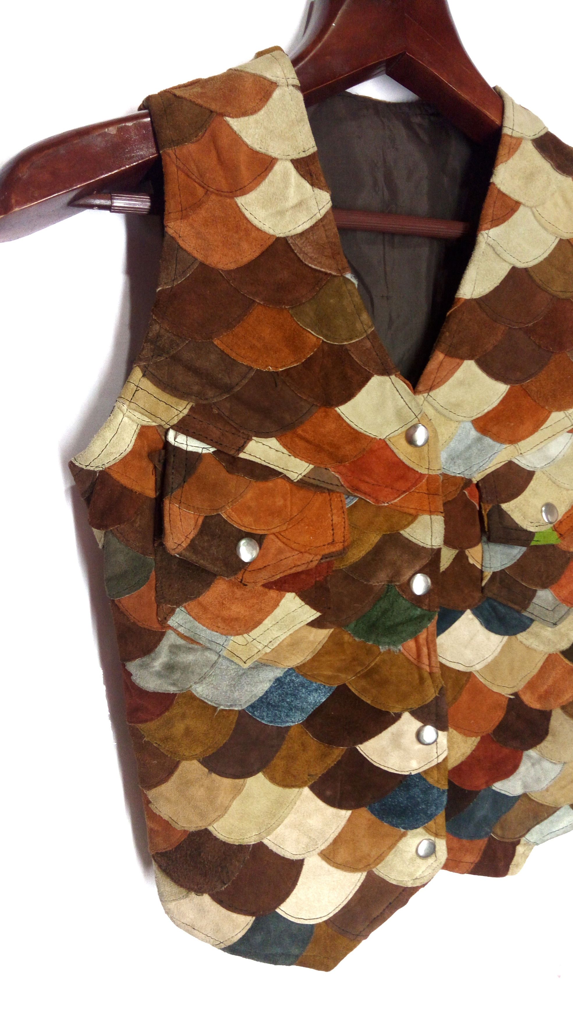 Vintage Vintage sheepskin fish style multi colour patchwork vest Size US M / EU 48-50 / 2 - 3 Thumbnail