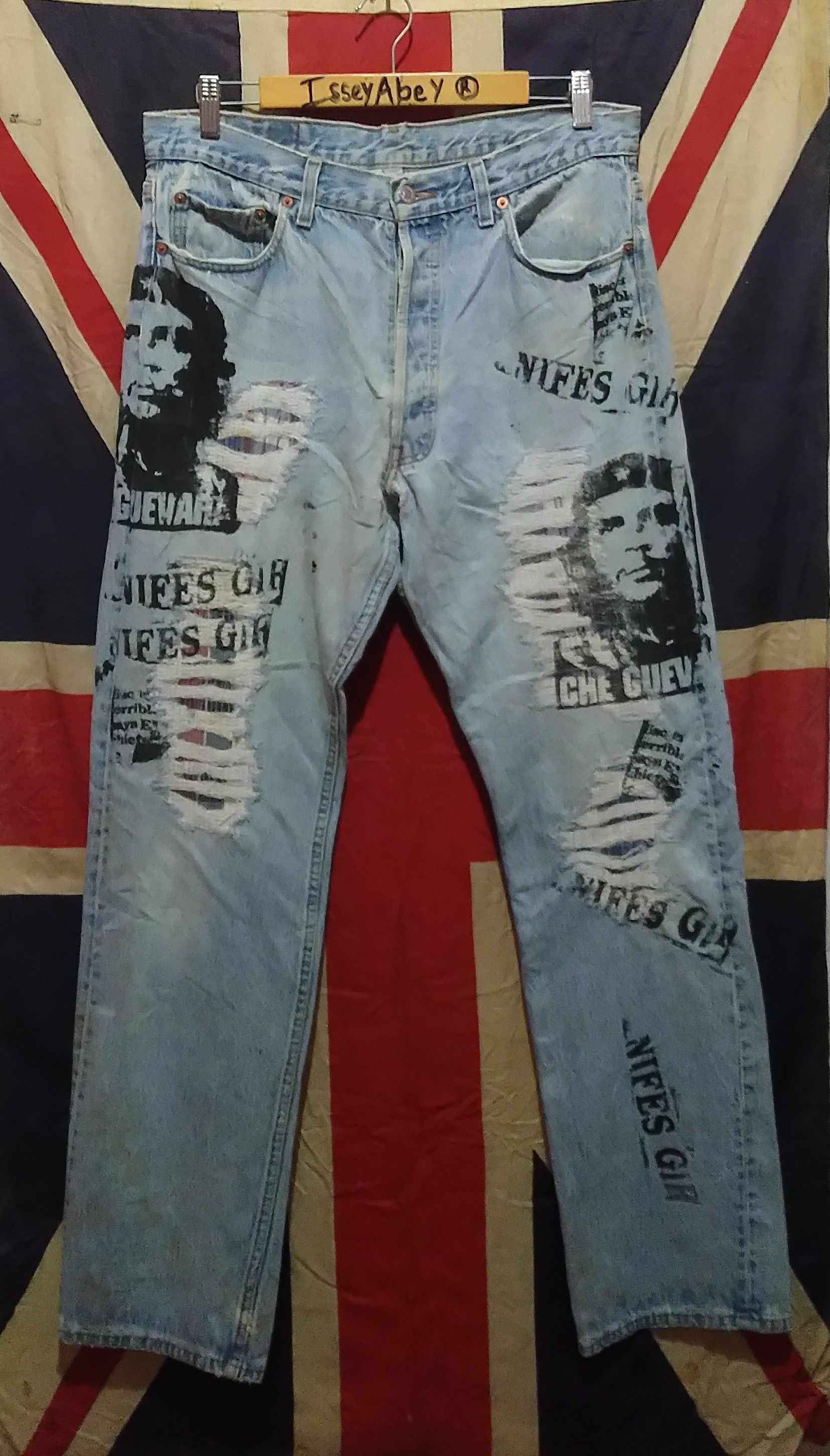 Levi's Levi's 501 x Che Guevara Distressed Patchwork Denim USA Size US 34 / EU 50 - 1 Thumbnail
