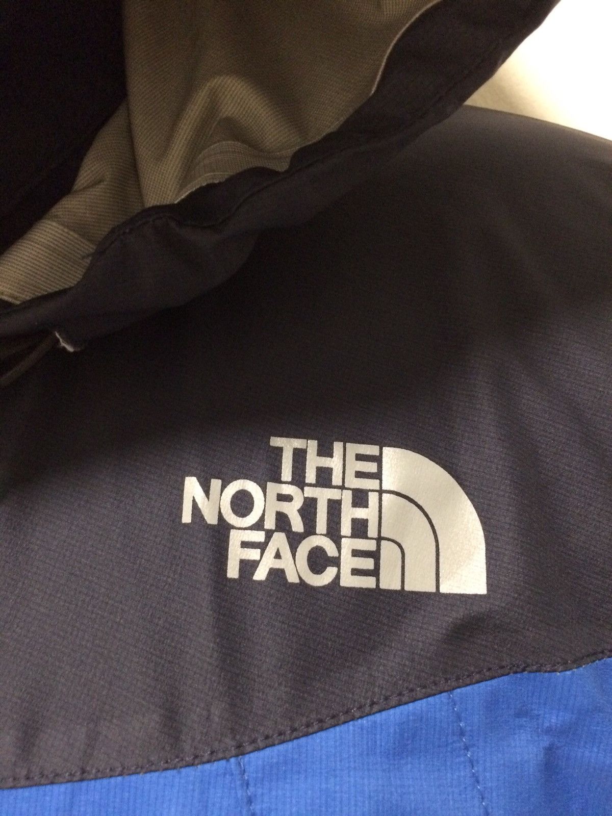 Goretex The North Face Goretex Windbreaker Hoodie Jacket Size US L / EU 52-54 / 3 - 5 Thumbnail