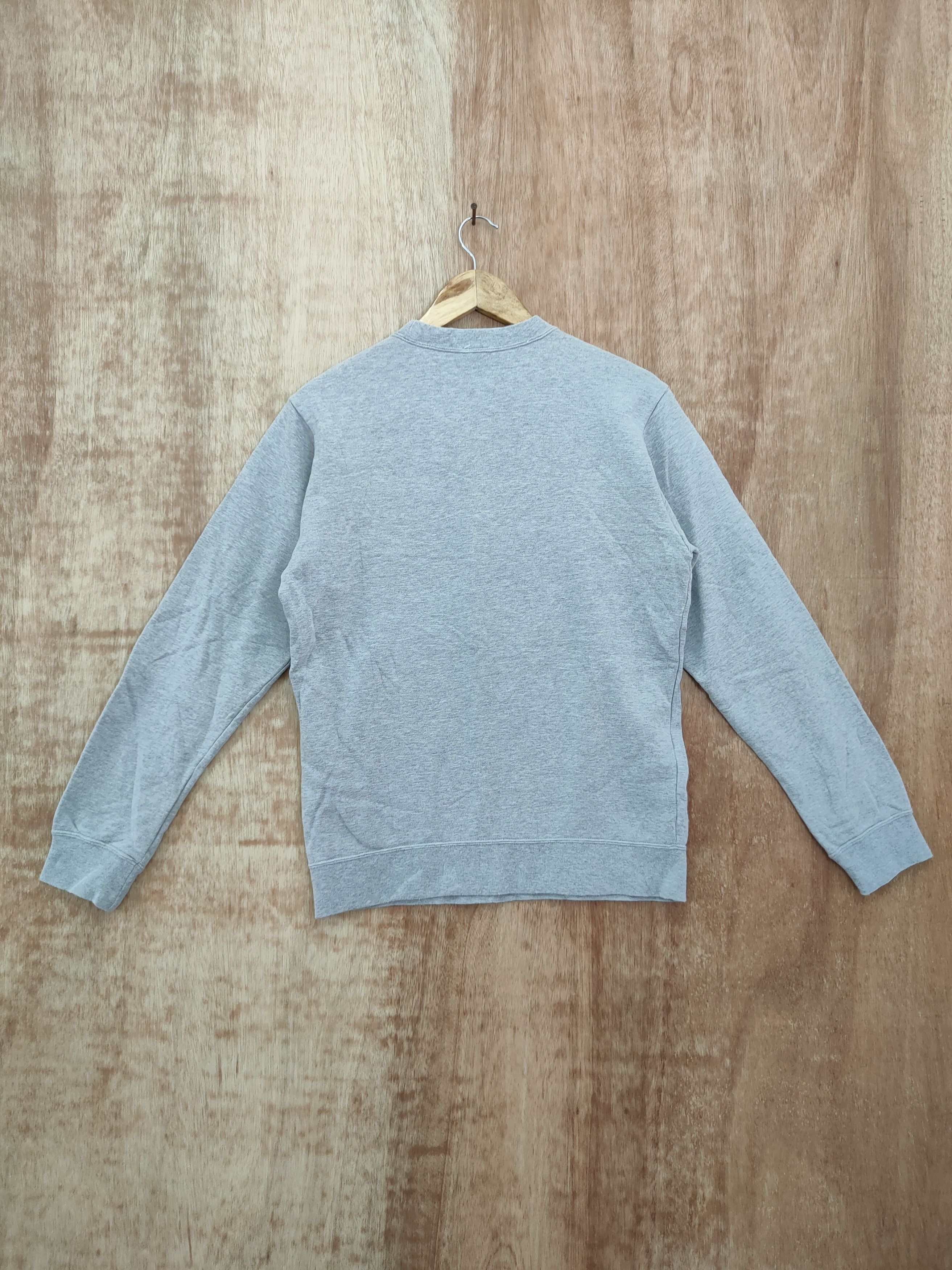 Nike DLL Nike line embroidery logo sweatshirt #46-066 Size US S / EU 44-46 / 1 - 8 Thumbnail