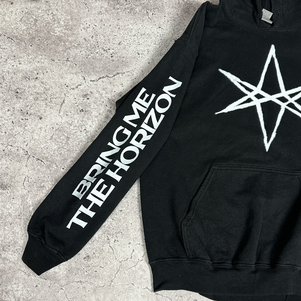Band Tees Bring Me The Horizon Post Human Survival Horror Hoodie bmth Size US M / EU 48-50 / 2 - 8 Thumbnail