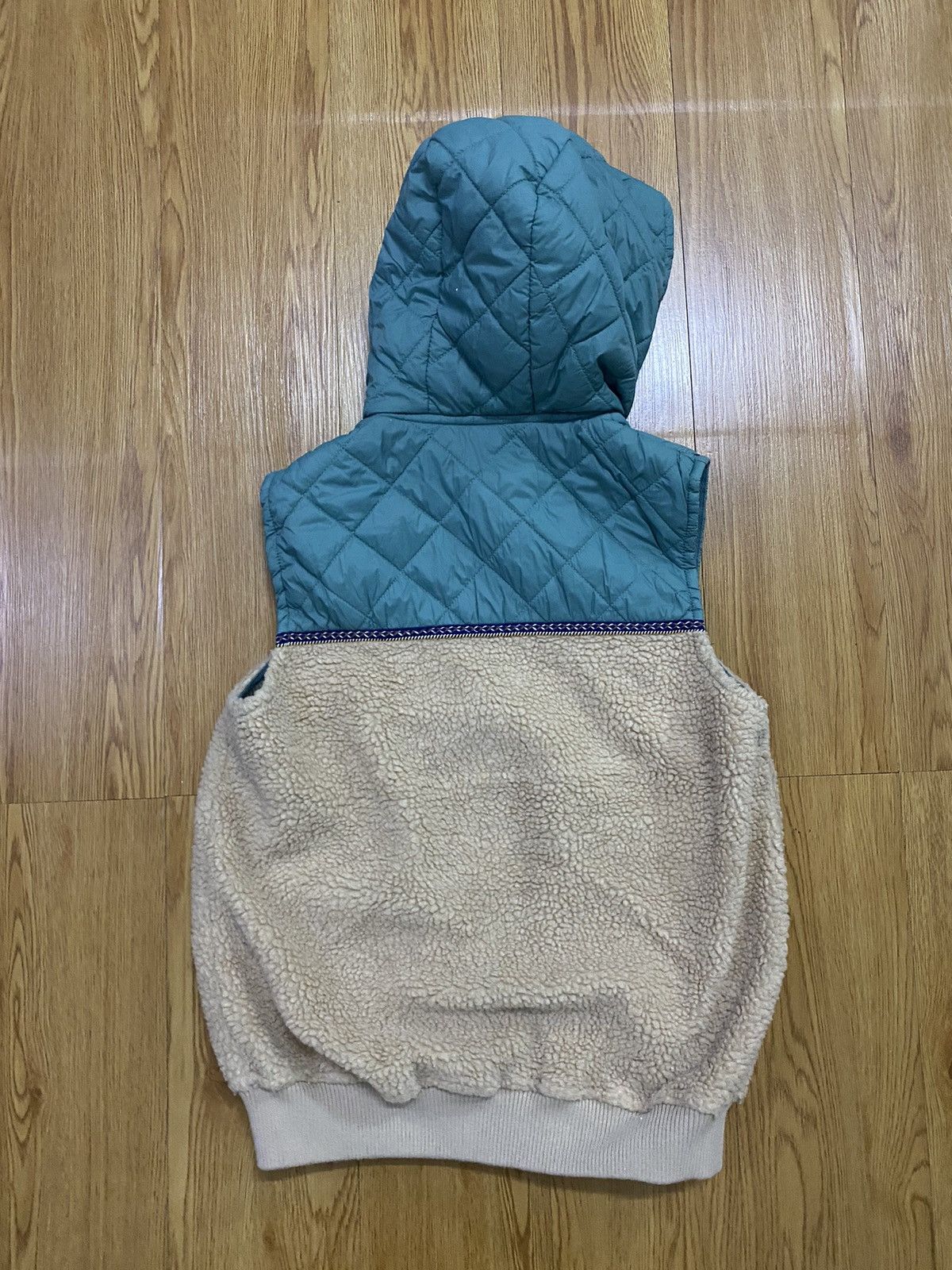 Japanese Brand × Vintage Titicaca Sherpa Hybrid Quilted Hood Vest Jacket Size US M / EU 48-50 / 2 - 2 Thumbnail
