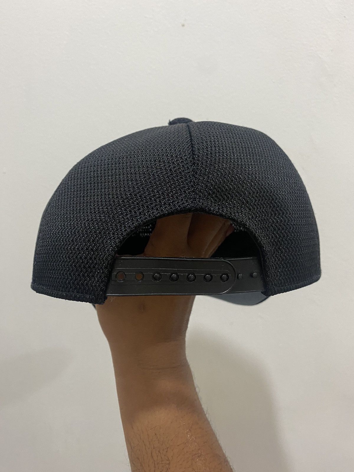 MLB 🔥Vintage🔥 “P” Japanese Baseball Hat Size ONE SIZE - 4 Thumbnail