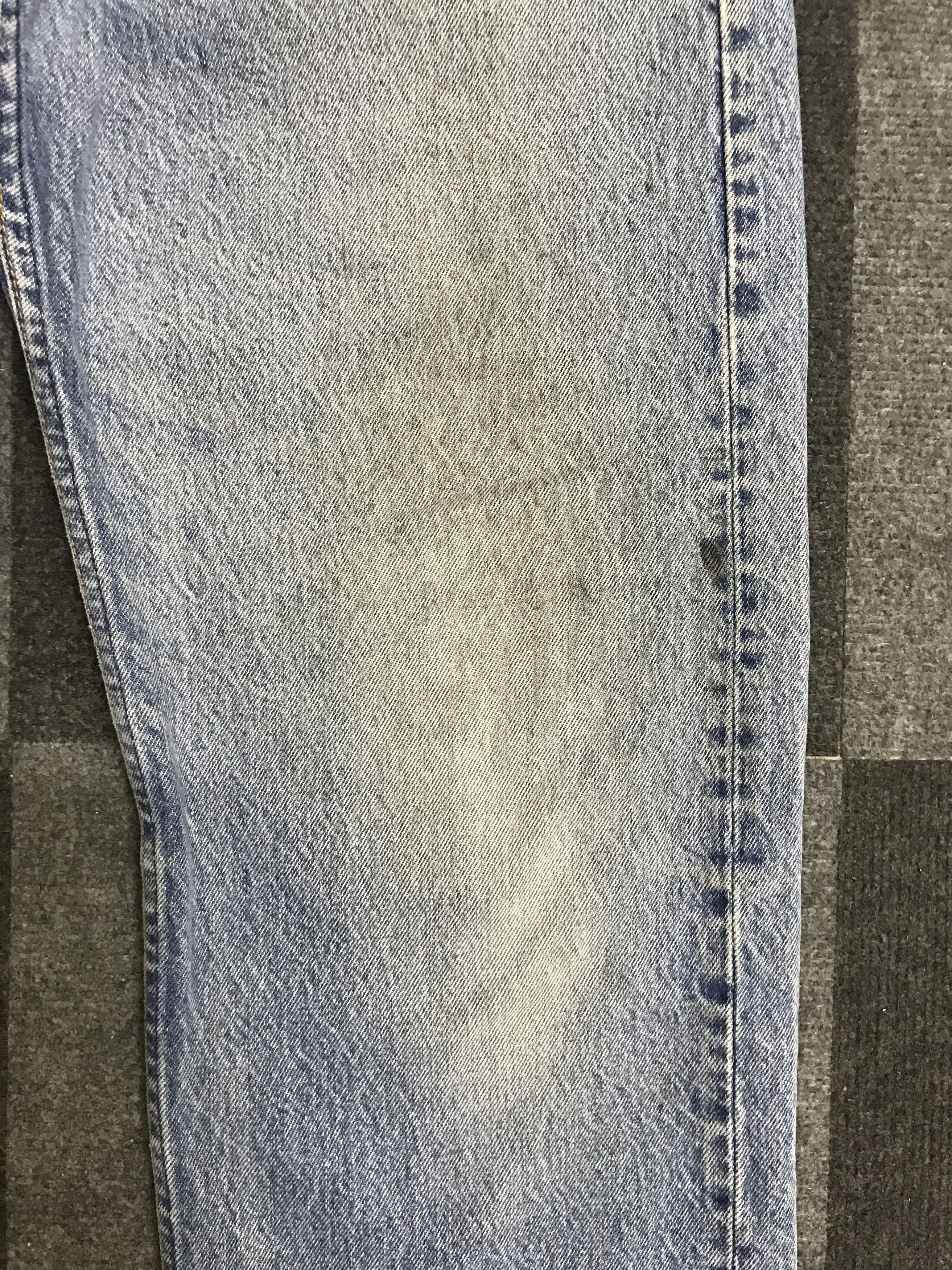 Levi's × Vintage VL180-Vintage Levis 501xx Dirty Distressed Jeans Size US 35 - 6 Thumbnail