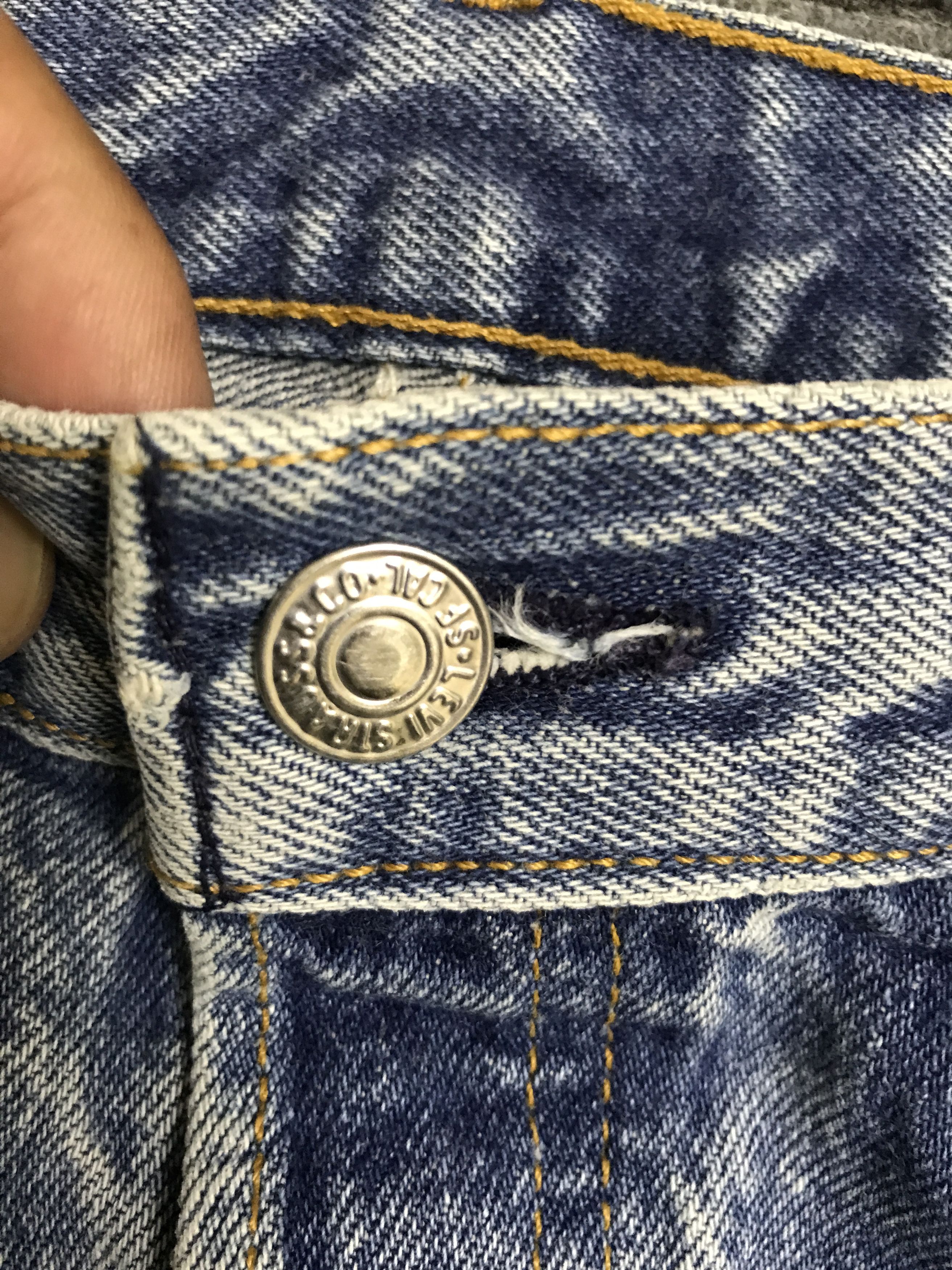 Levi's × Vintage VL180-Vintage Levis 501xx Dirty Distressed Jeans Size US 35 - 7 Thumbnail