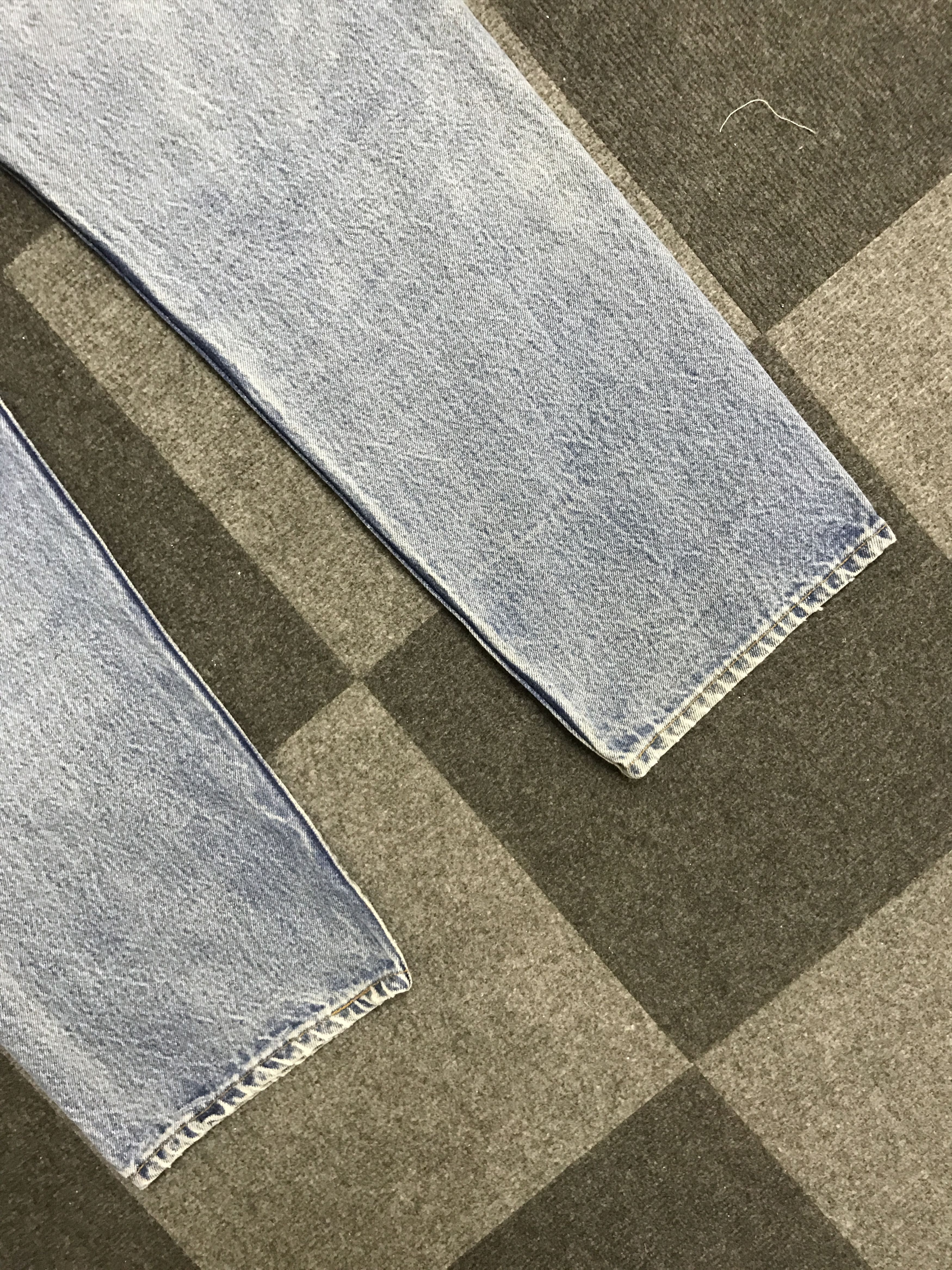 Levi's × Vintage VL180-Vintage Levis 501xx Dirty Distressed Jeans Size US 35 - 13 Thumbnail