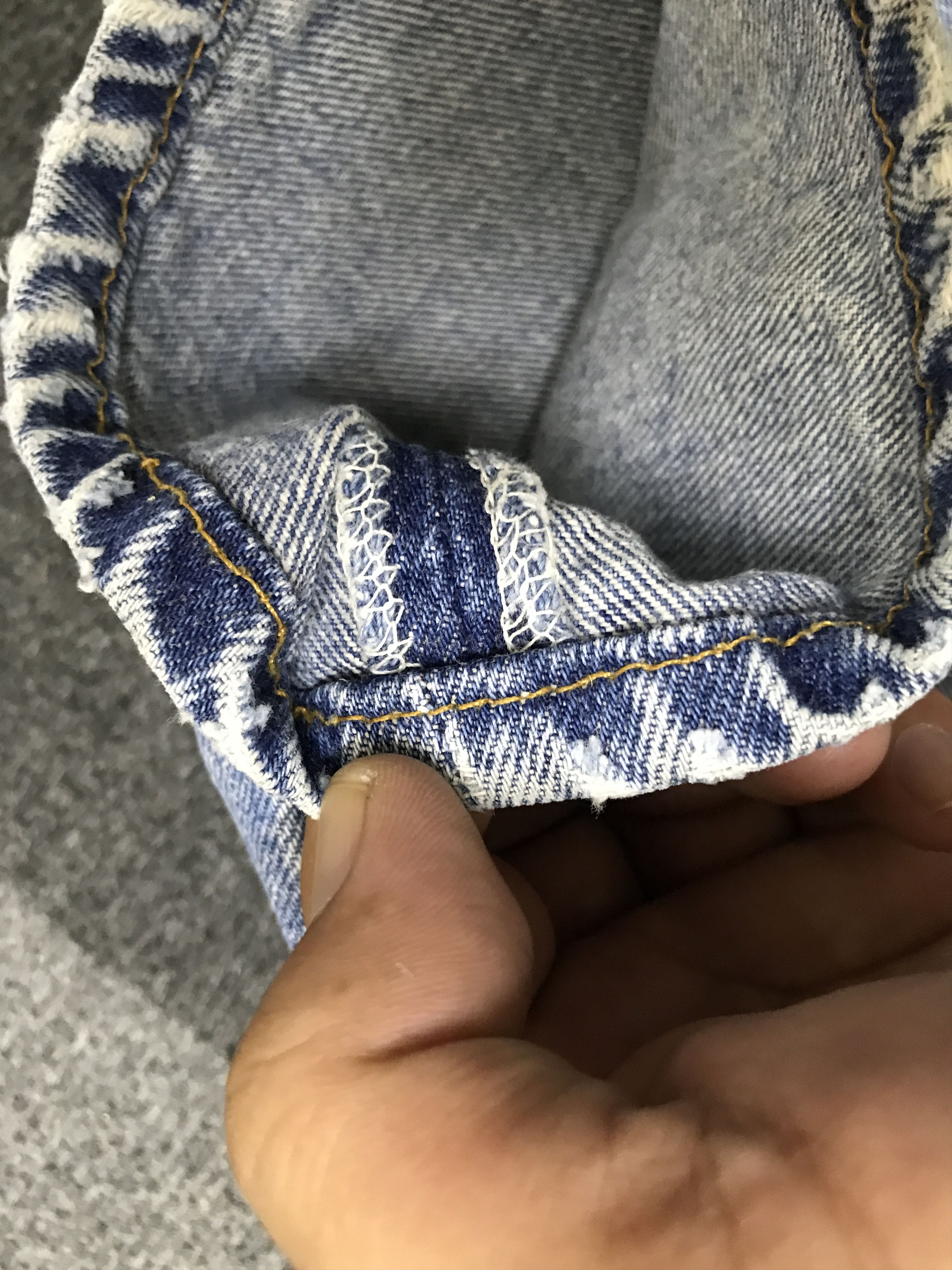 Levi's × Vintage VL180-Vintage Levis 501xx Dirty Distressed Jeans Size US 35 - 9 Thumbnail