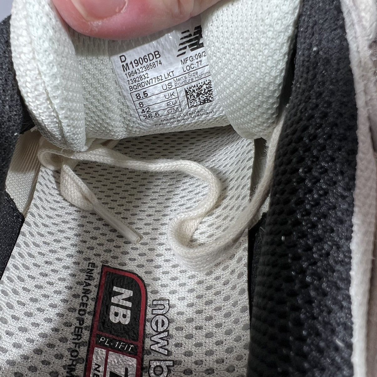 CNCPTS × New Balance New Balance X Concepts Pack 1906 R Beige Black Suede Sneaker Size US 10 / IT 40 - 9 Thumbnail
