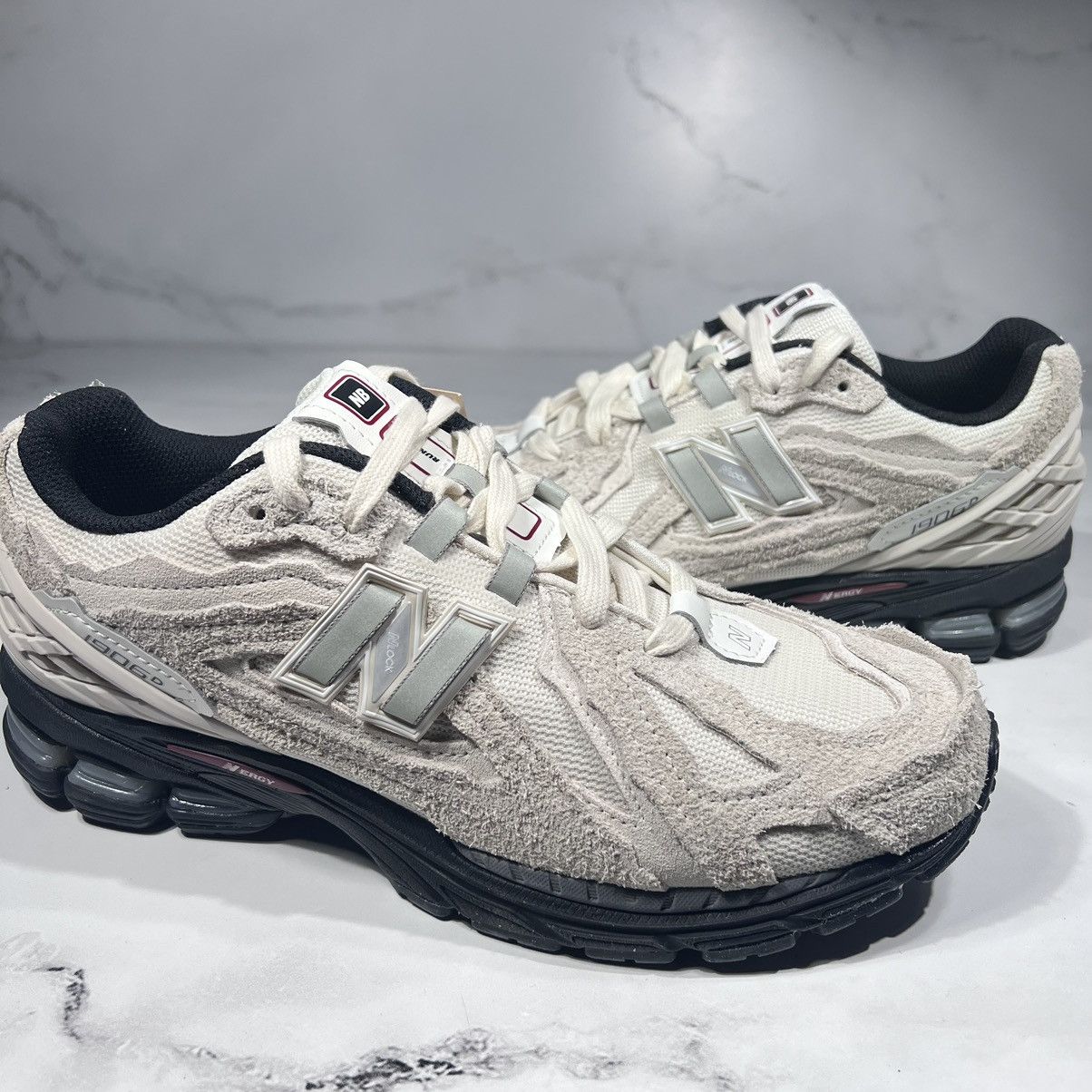 CNCPTS × New Balance New Balance X Concepts Pack 1906 R Beige Black Suede Sneaker Size US 10 / IT 40 - 1 Thumbnail