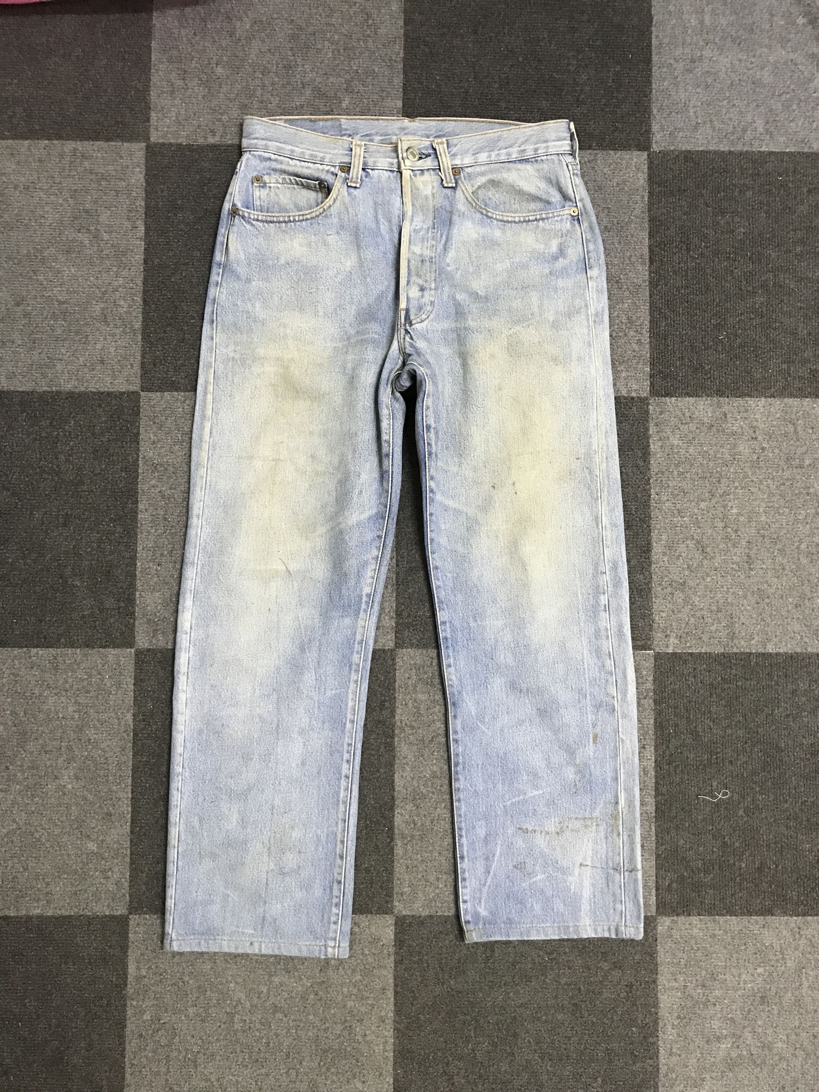 image of Vl190-Vintage Levis 501 Dirty Stain Medium Wash Jeans, Men's (Size 30)