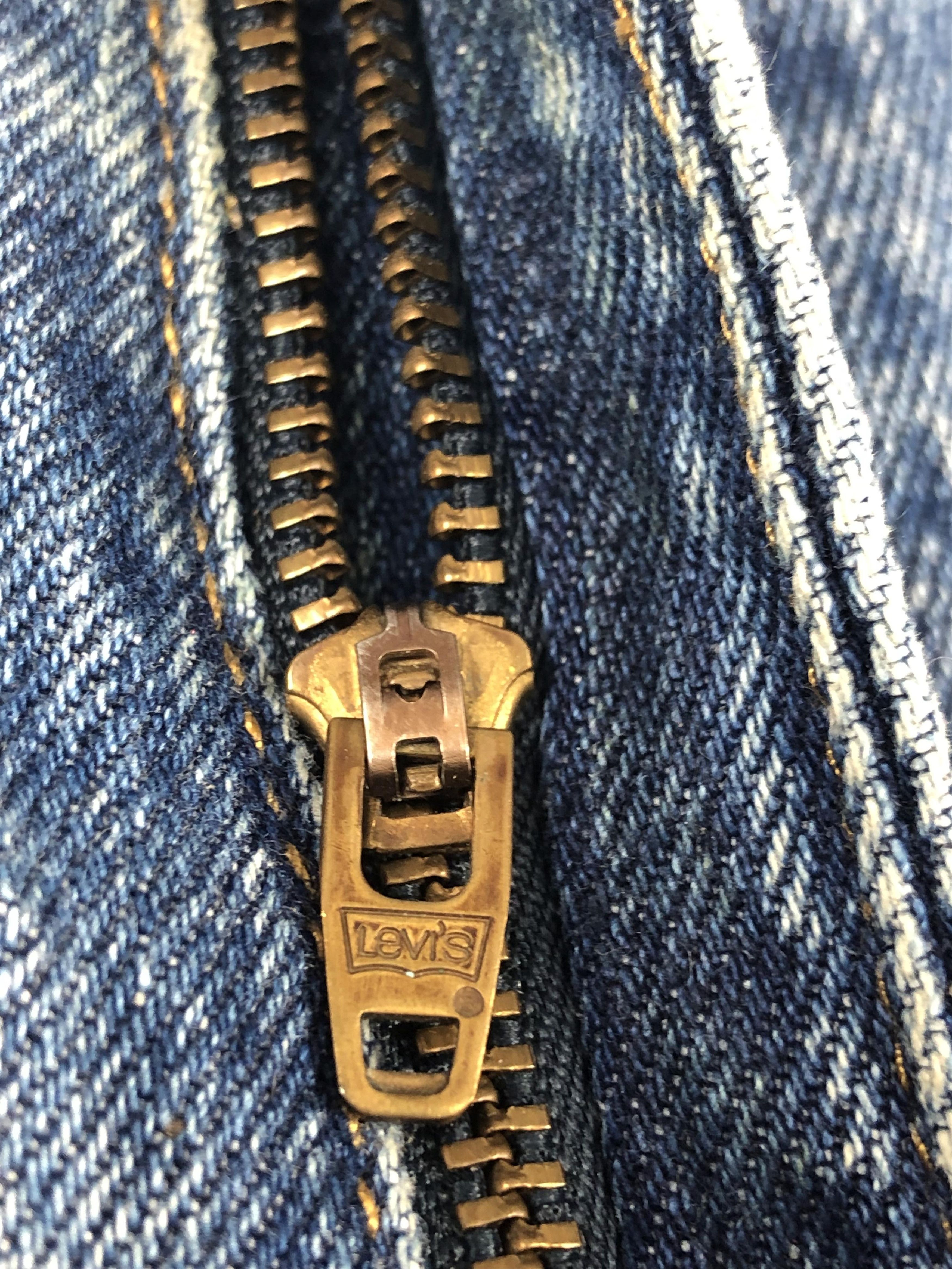 Levi's × Vintage Vintage Levis 550 Faded Blue Jeans DP2216 Size US 34 / EU 50 - 15 Thumbnail