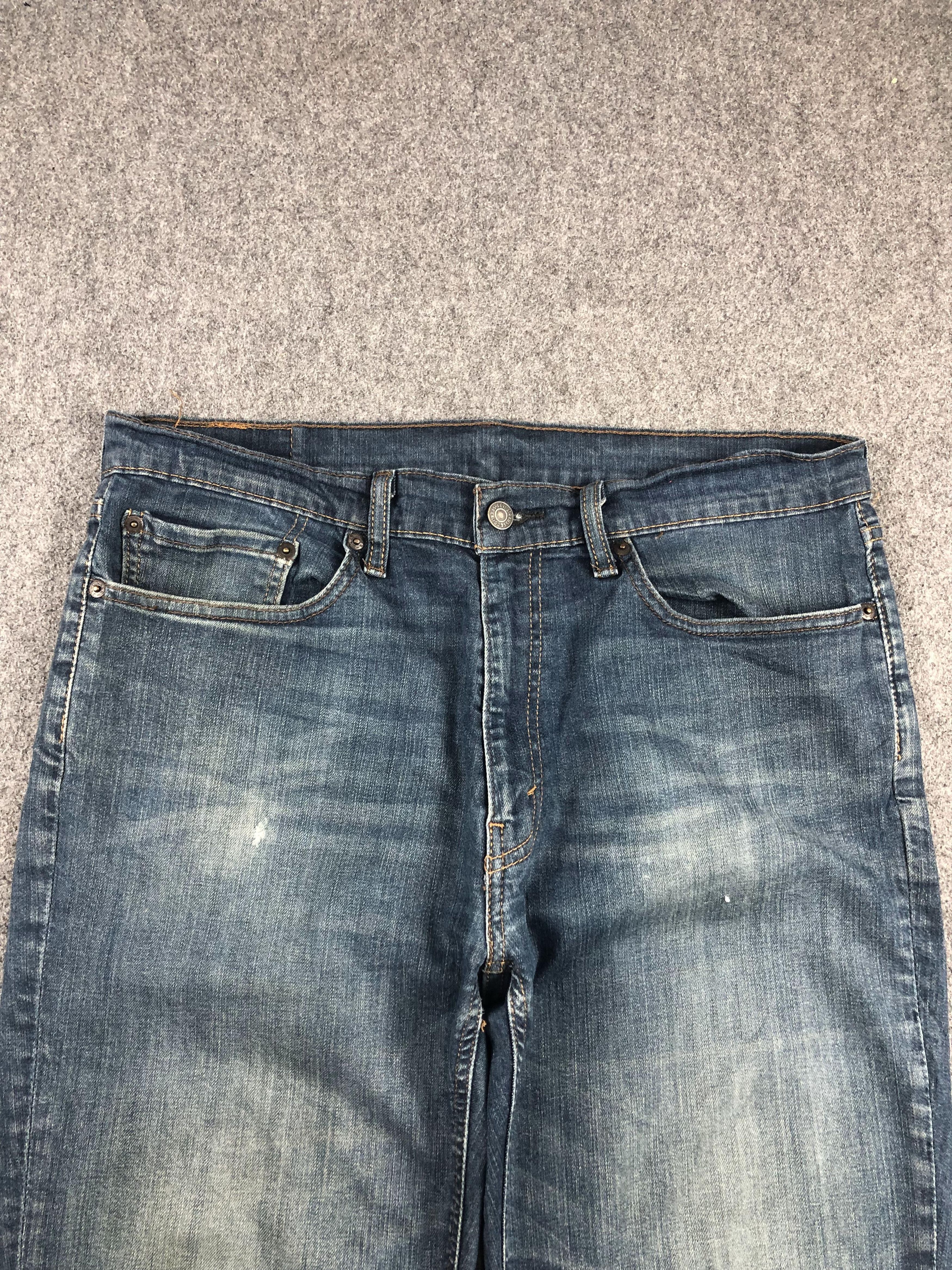Levi's Vintage Levis 541 Faded Blue Jeans DP2217 Size US 35 - 2 Thumbnail