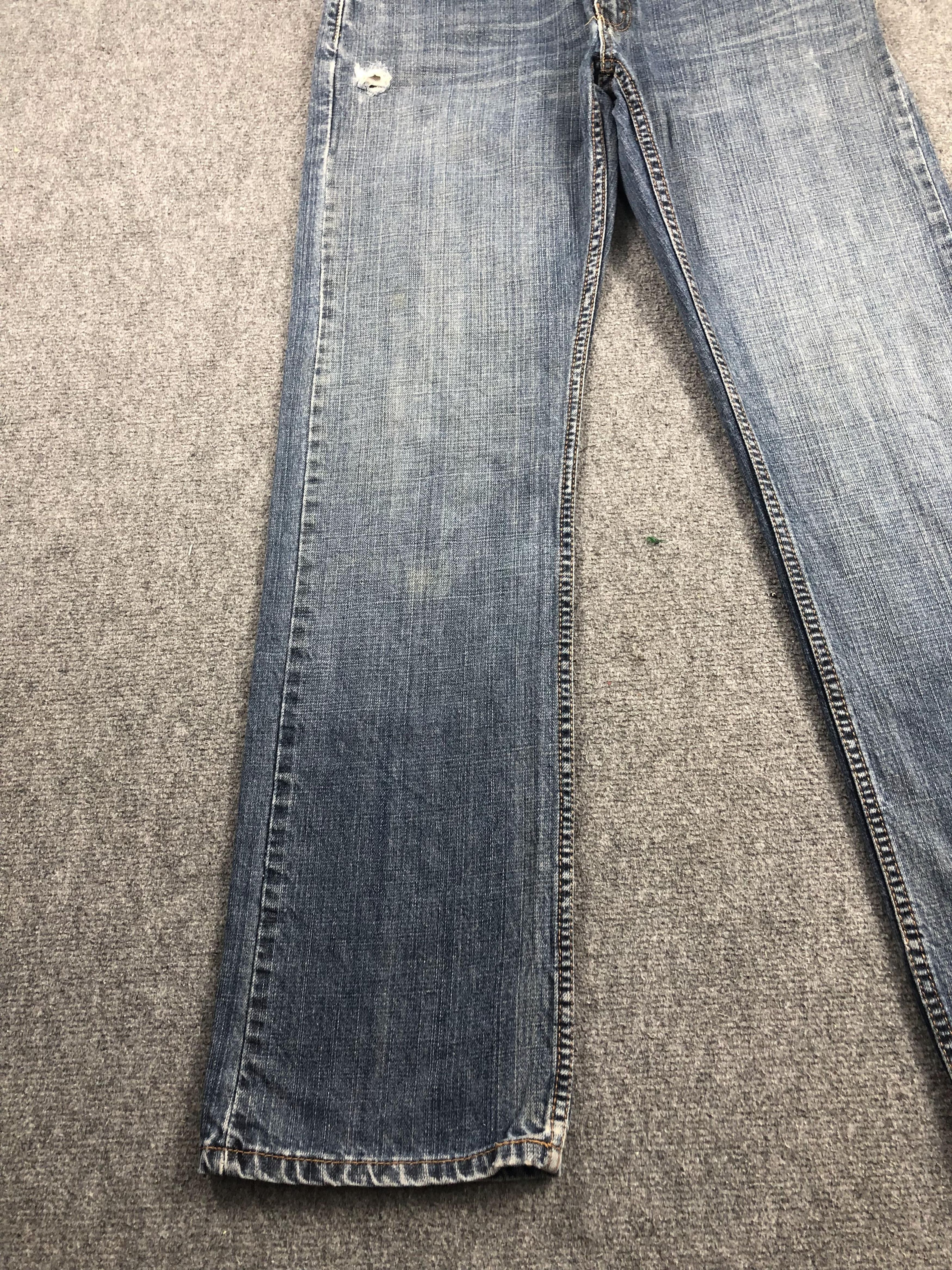 Levi's Vintage Levis 505 Faded Blue Jeans DP2219 Size US 31 - 14 Thumbnail