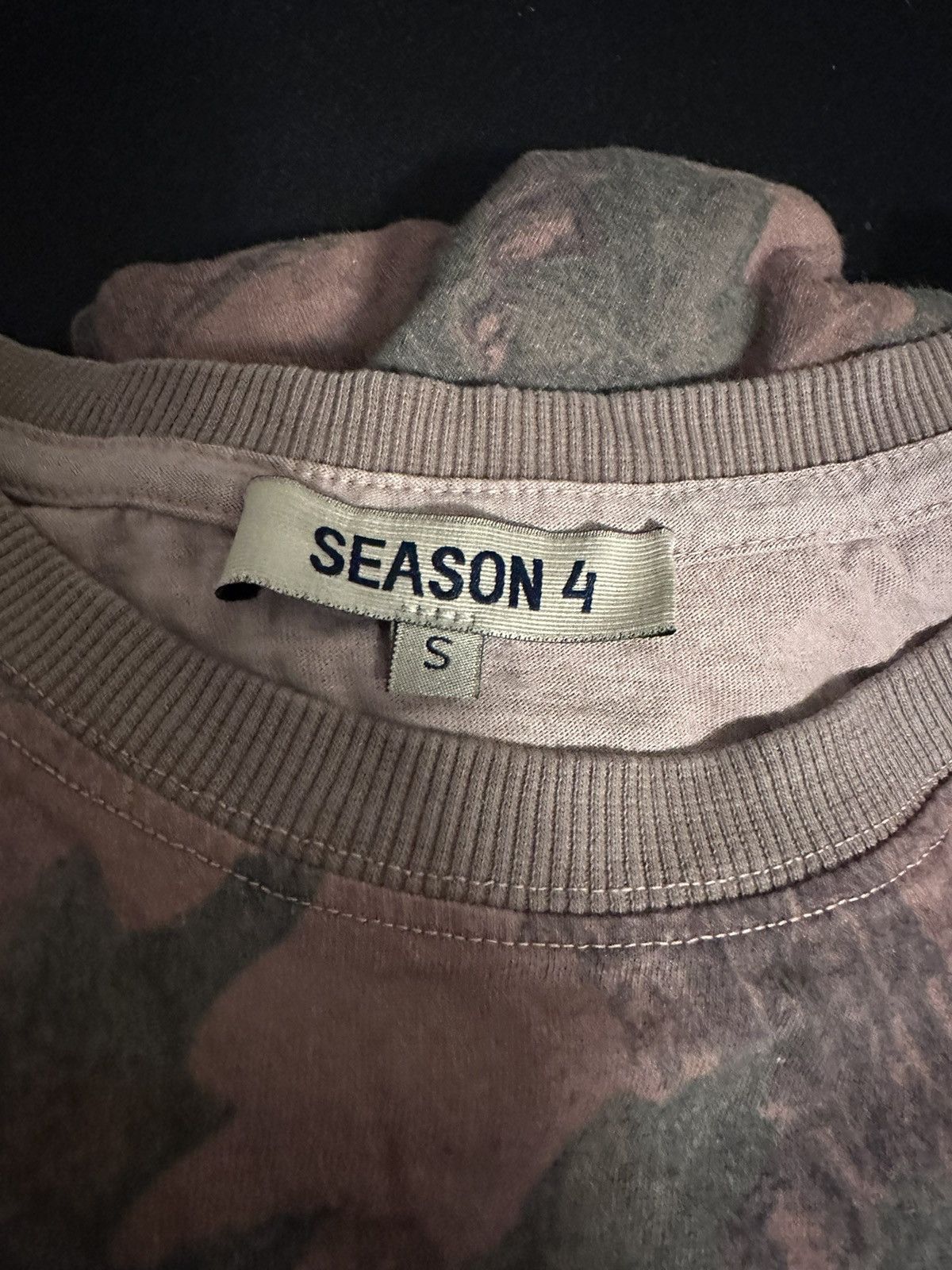 Yeezy Yeezy Season 4 Woodland Camo T-Shirt (Made in Italy)(S) Size US M / EU 48-50 / 2 - 4 Thumbnail