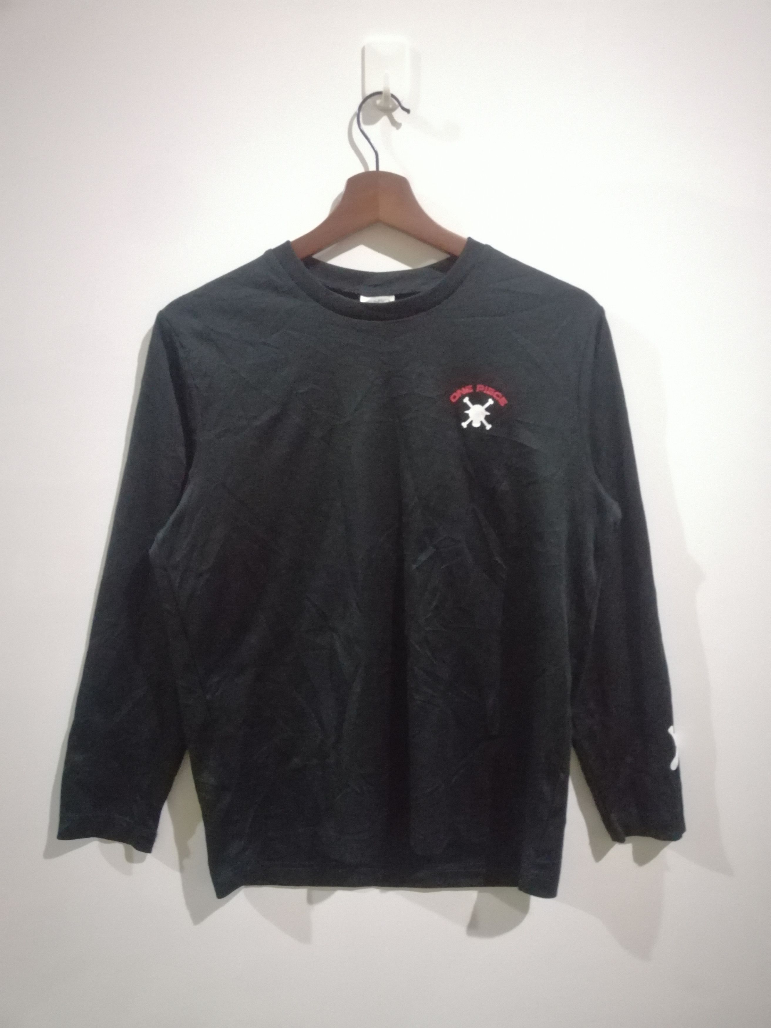 Anime × Japanese Brand × One Piece Vintage ONE PIECE anime print streetwear tshirt size S J6 Size US S / EU 44-46 / 1 - 4 Thumbnail
