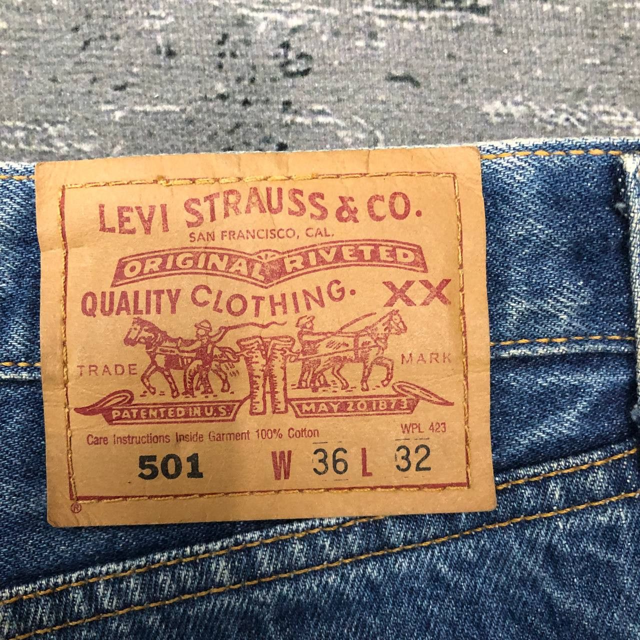 Levi's P360 Vtg LEVI'S 501 RIPPED JEANS Size US 36 / EU 52 - 5 Thumbnail