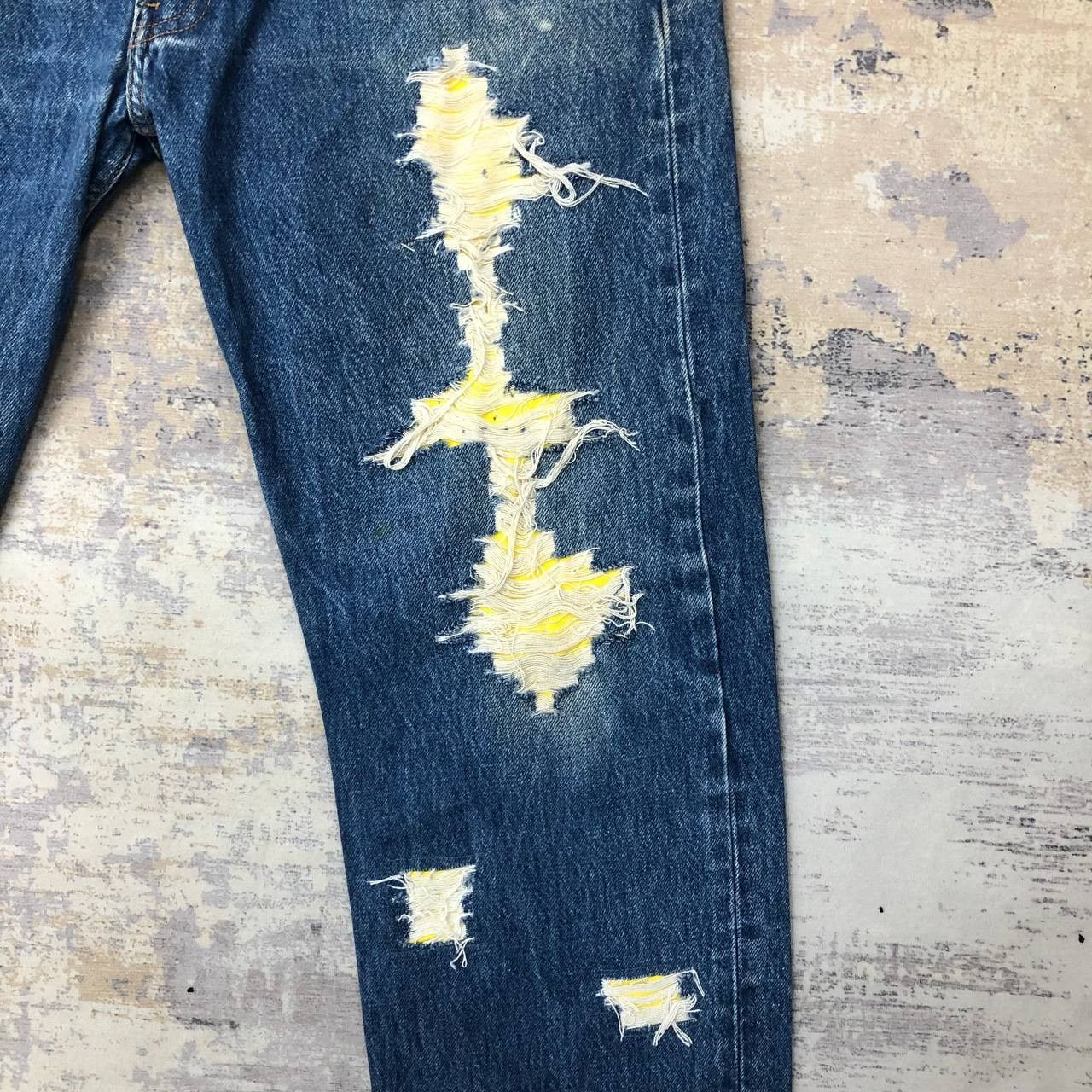 Levi's P360 Vtg LEVI'S 501 RIPPED JEANS Size US 36 / EU 52 - 7 Thumbnail