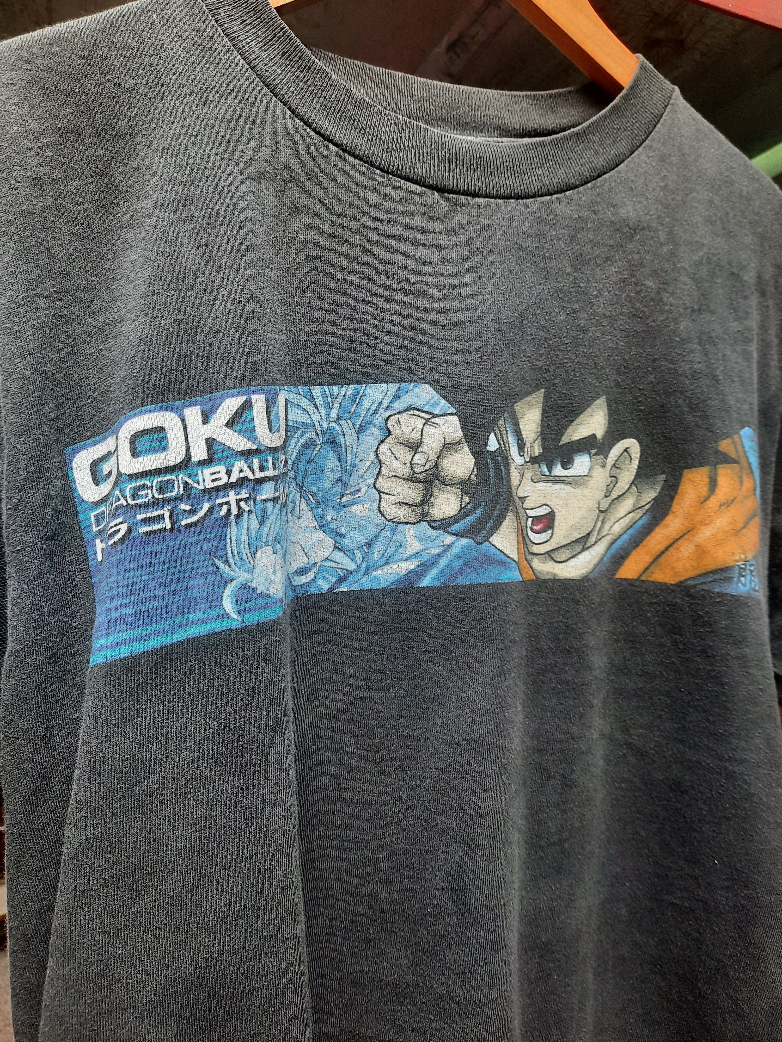 Anime Rare 1998 Goku Dragon Ball Z Tee Size US M / EU 48-50 / 2 - 3 Thumbnail