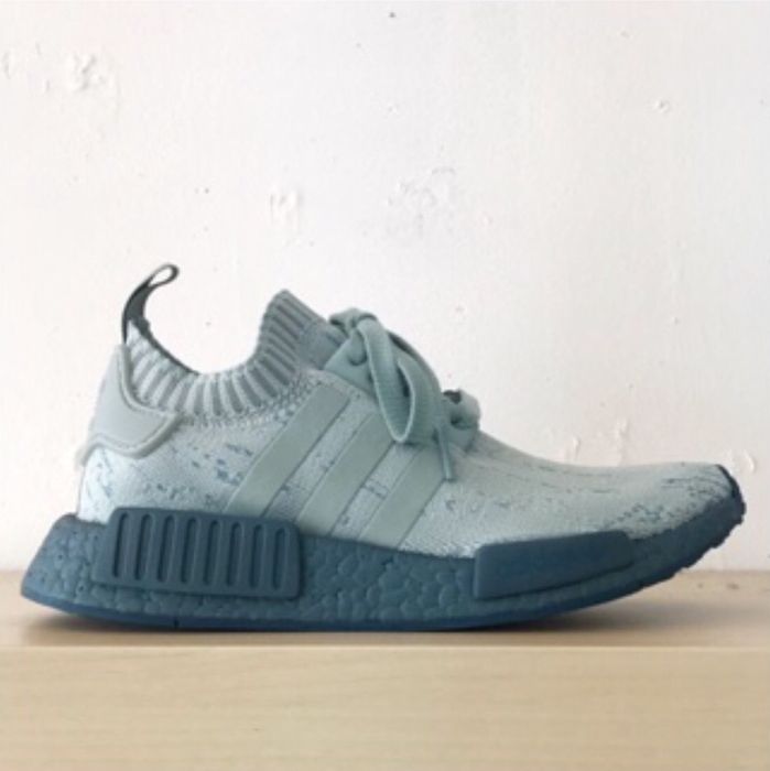 Nmd_r1 hot sale w pk