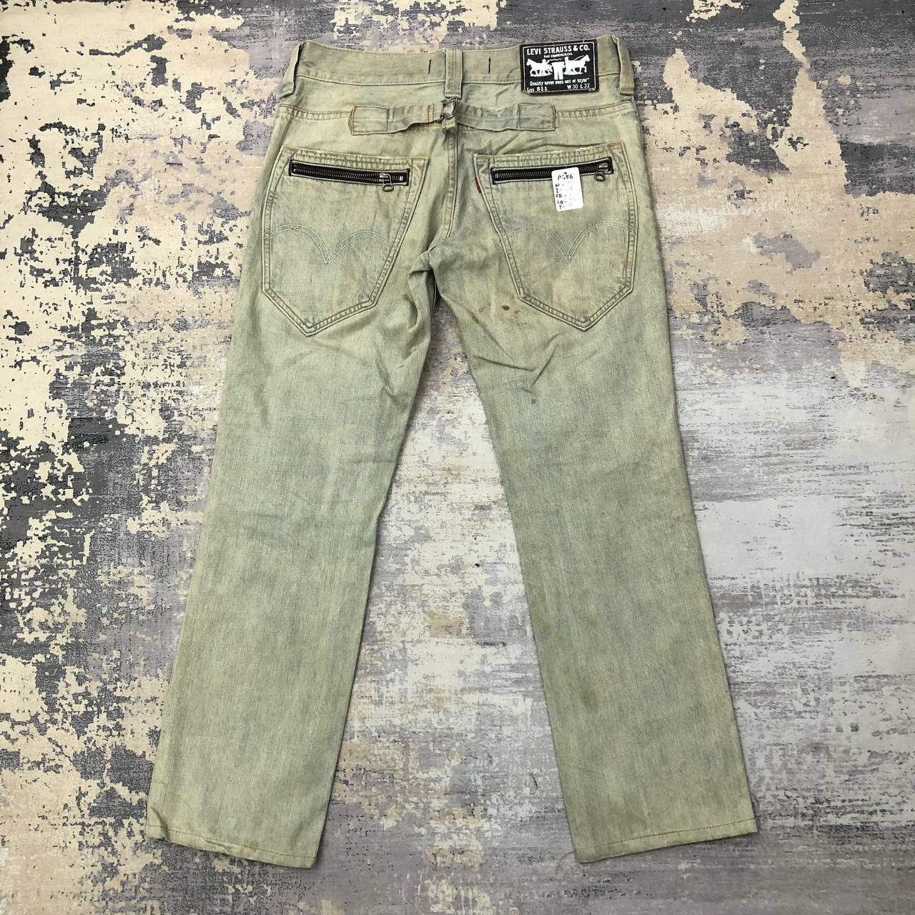 Levi's P356 511 SLIM LEVI'S RIPPED DISTRESSED JEANS Size US 32 / EU 48 - 2 Thumbnail
