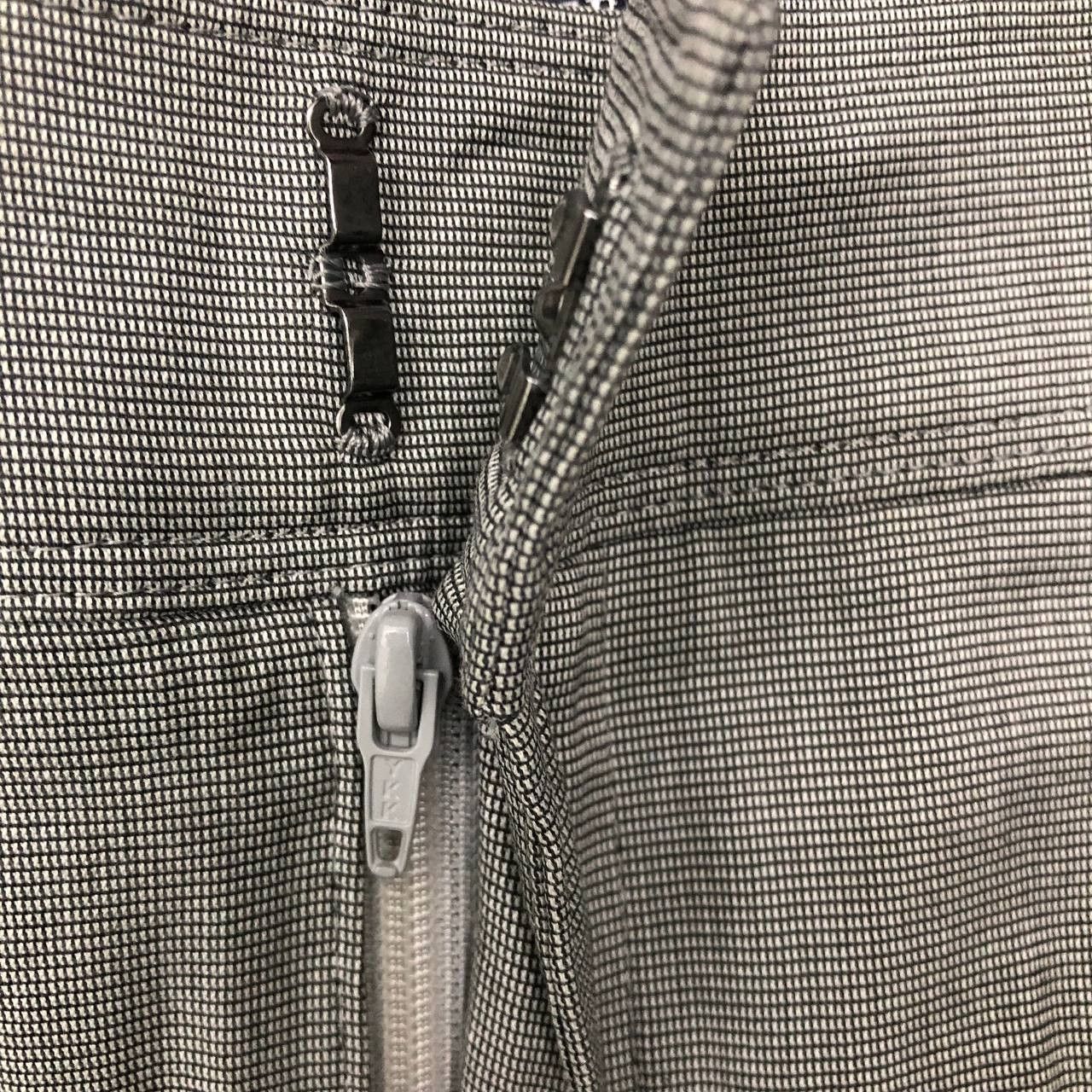 Burberry P351 BURBERRY LONDON FLARED PANTS Size 26" / US 2 / IT 38 - 8 Thumbnail