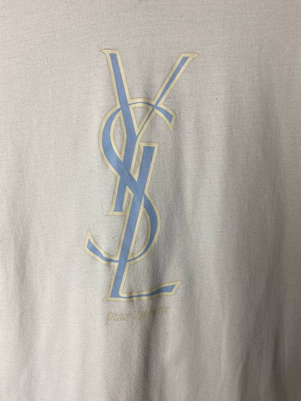 Yves Saint Laurent Yves Saint Lauren Luxury t-shirt size L Size US L / EU 52-54 / 3 - 5 Thumbnail