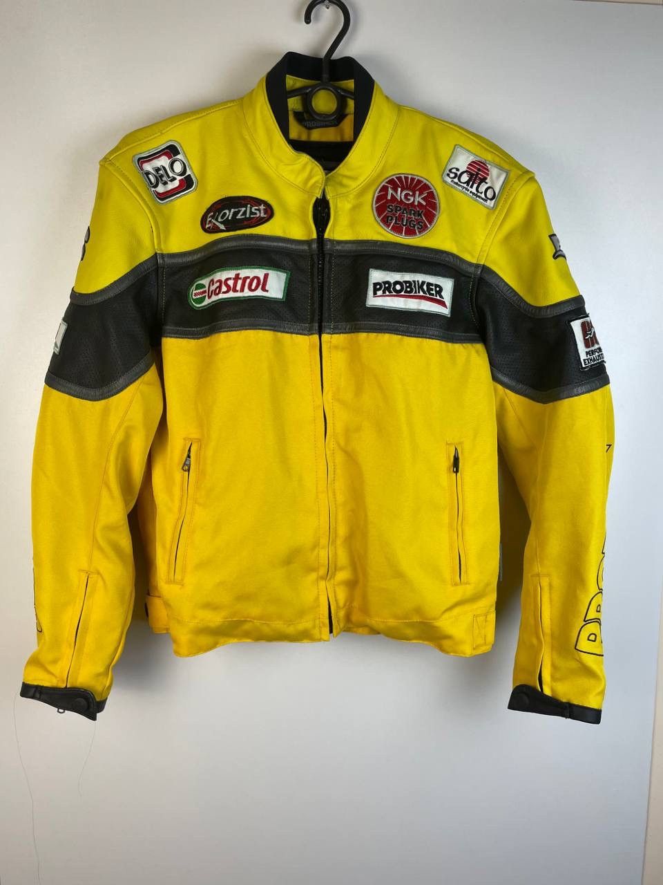 Vintage Pro Biker Castrol racing moto jacket size M Size US M / EU 48-50 / 2 - 1 Thumbnail