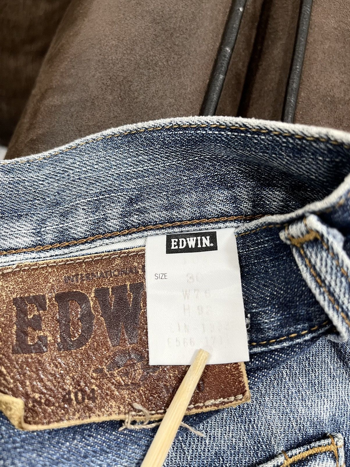 Edwin VINTAGE90s🔥🔥SICK EDWIN404 INTERNATIONAL BASIC DISTRESSED Size US 30 / EU 46 - 19 Thumbnail