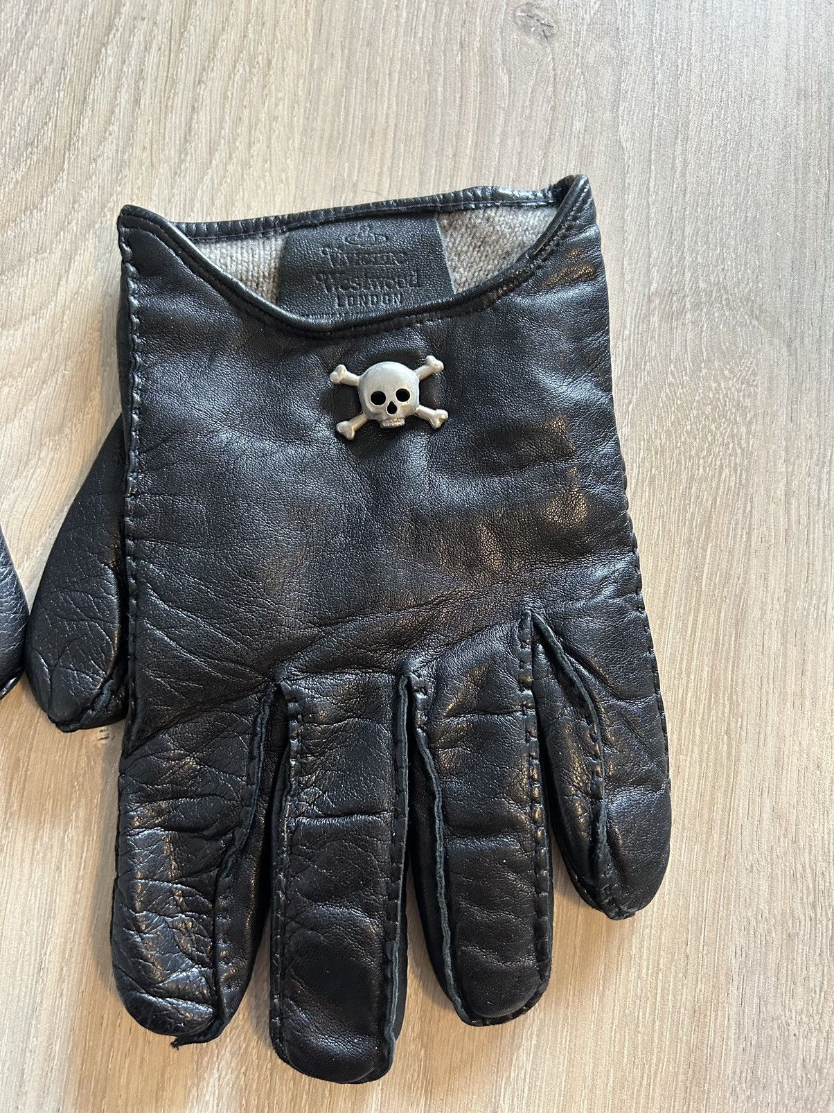 Vivienne Westwood Leather Skull Gloves Size ONE SIZE - 2 Thumbnail