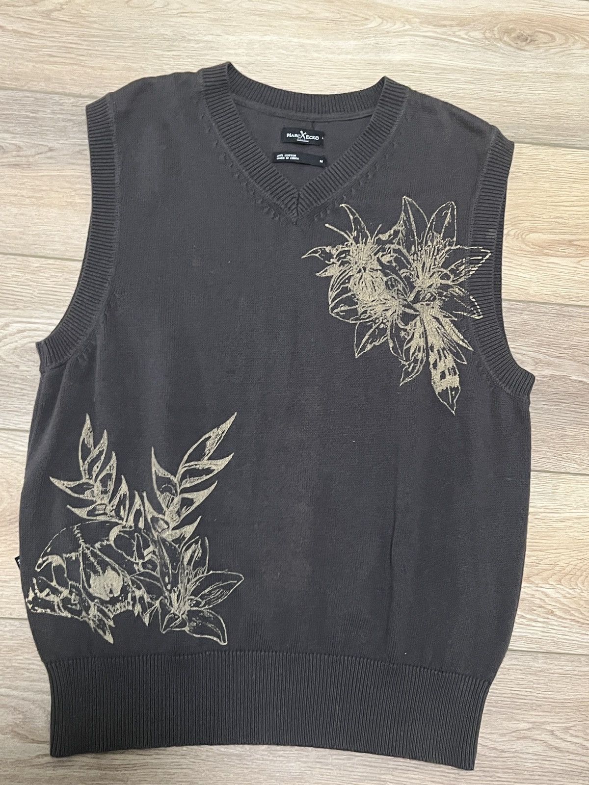 Marc Ecko Vintage Marc Ecko Flower Y2K Goth Vest Size US M / EU 48-50 / 2 - 2 Thumbnail