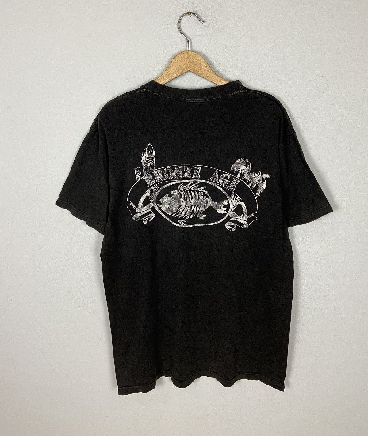 Vintage Vintage Bronze Age Skateboard Surf Skate Tee Size US L / EU 52-54 / 3 - 1 Thumbnail