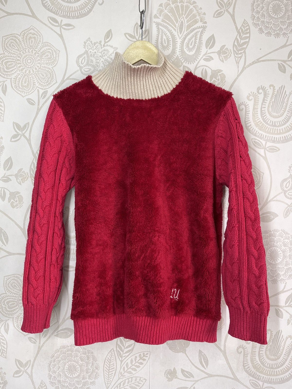 Undercover × Uniqlo Undercover X Uniqlo Sweater Rare Red Colour Size US M / EU 48-50 / 2 - 20 Thumbnail