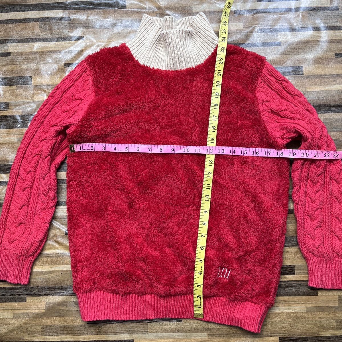 Undercover × Uniqlo Undercover X Uniqlo Sweater Rare Red Colour Size US M / EU 48-50 / 2 - 6 Thumbnail