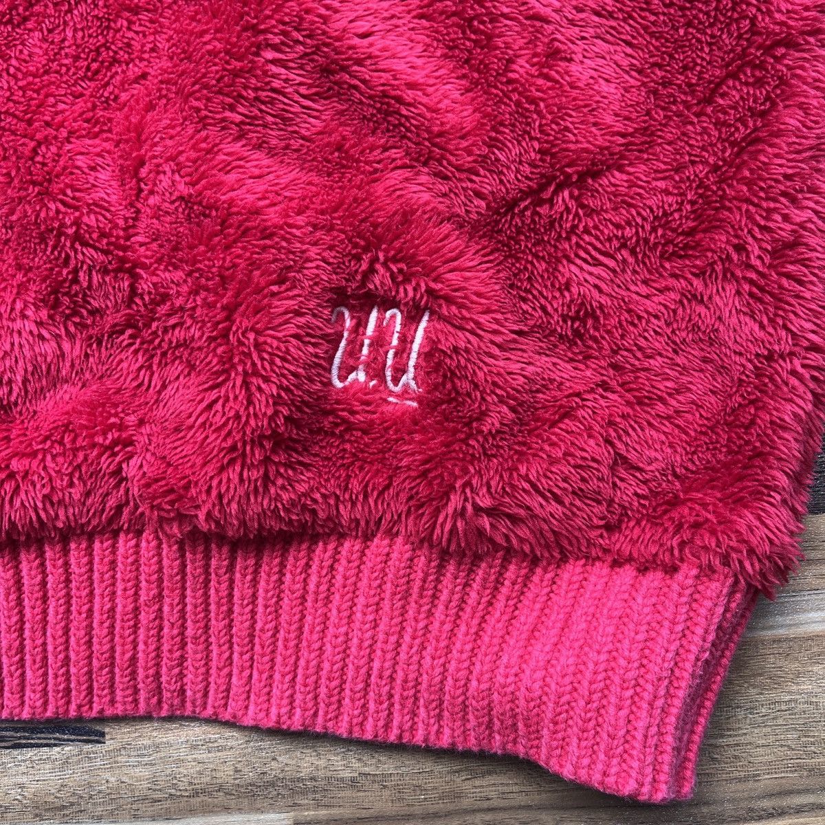 Undercover × Uniqlo Undercover X Uniqlo Sweater Rare Red Colour Size US M / EU 48-50 / 2 - 16 Thumbnail