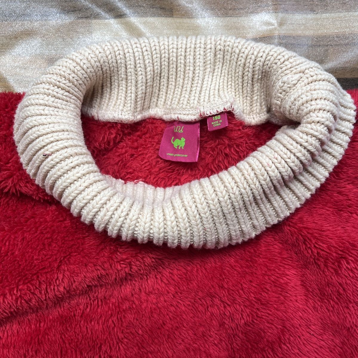 Undercover × Uniqlo Undercover X Uniqlo Sweater Rare Red Colour Size US M / EU 48-50 / 2 - 8 Thumbnail