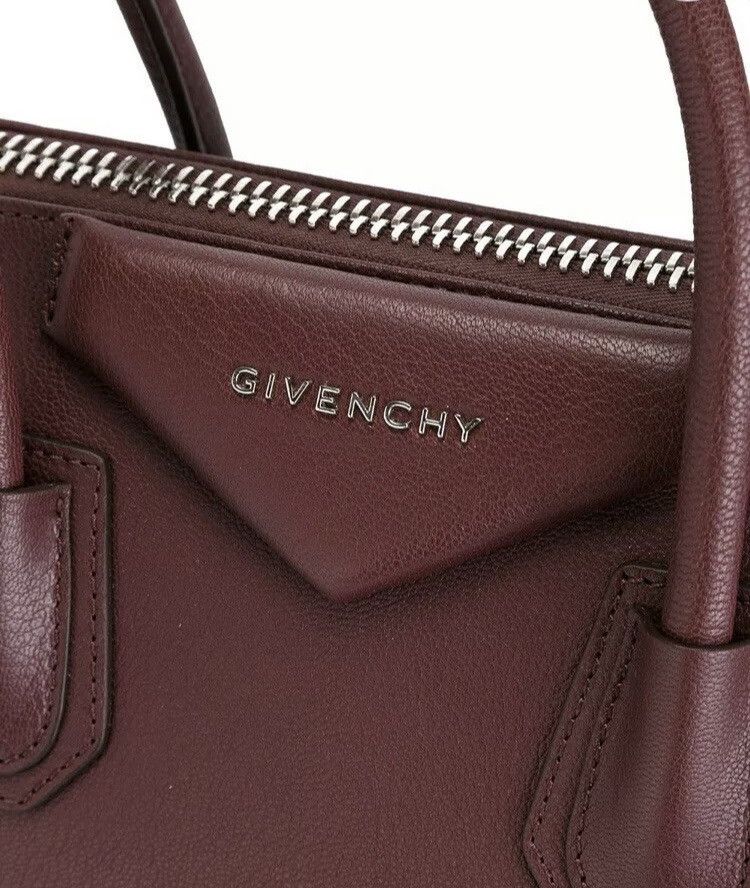 Givenchy Antigona Bag/Satchel BB05118012 642 Made In Italy