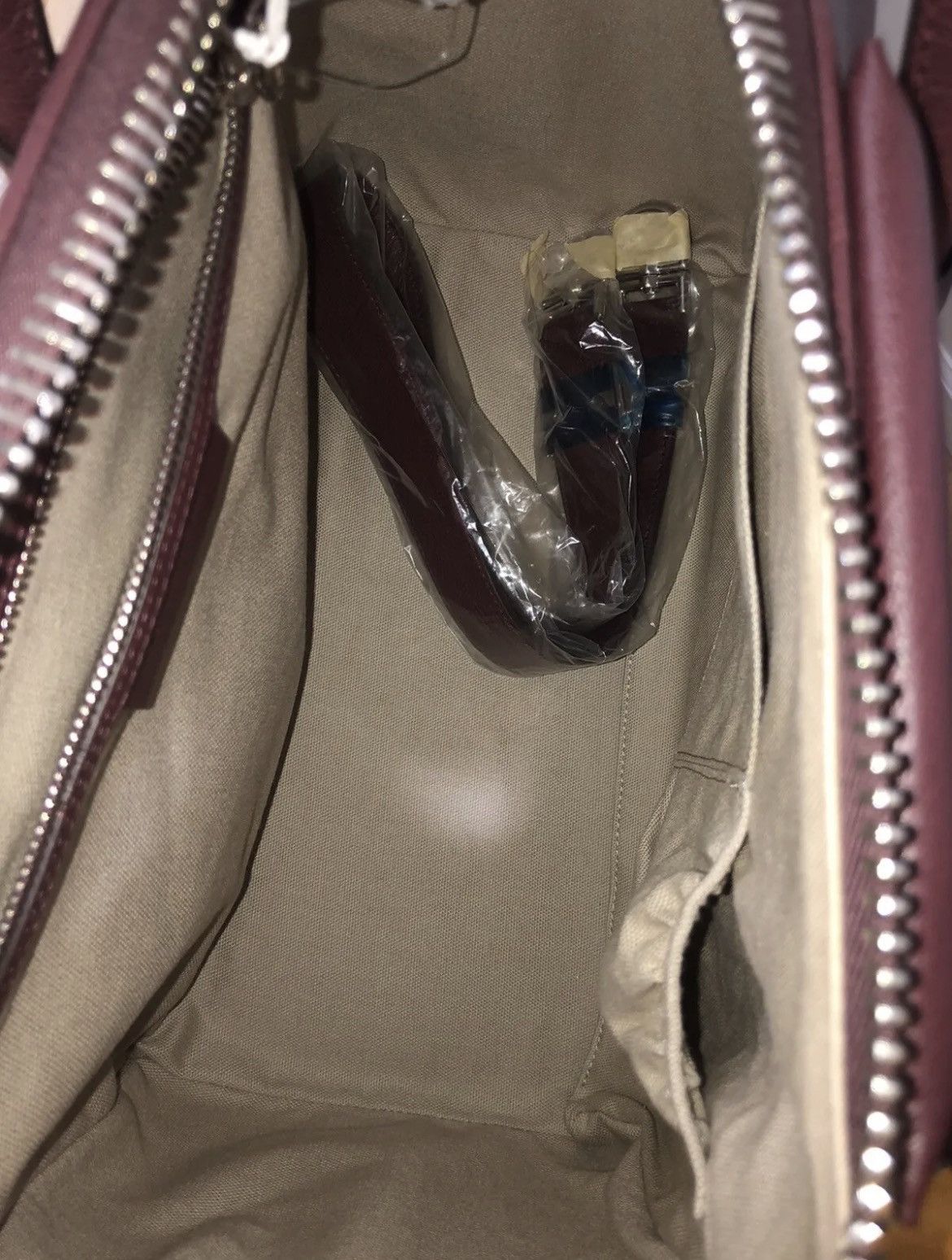 Givenchy Antigona Bag/Satchel BB05118012 642 Made In Italy