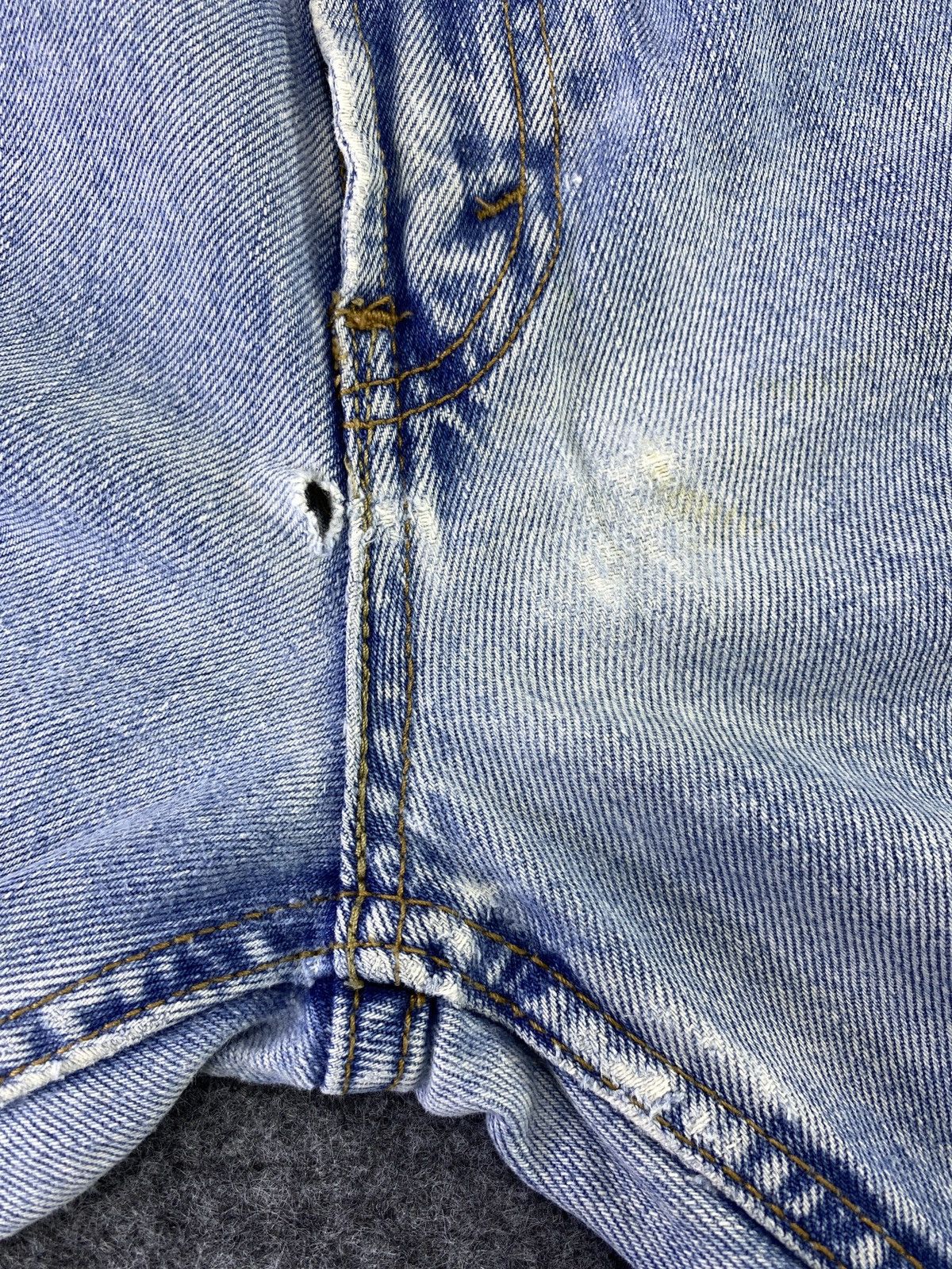 Levi's VINTAGE LEVI'S 505 BLUE WASH JEANS - J687 Size US 34 / EU 50 - 10 Thumbnail