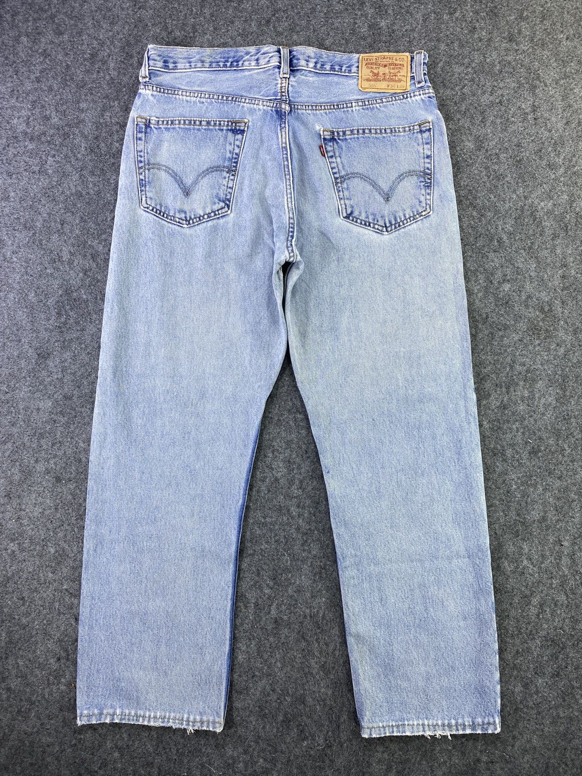 Levi's VINTAGE LEVI'S 505 BLUE WASH JEANS - J687 Size US 34 / EU 50 - 2 Thumbnail