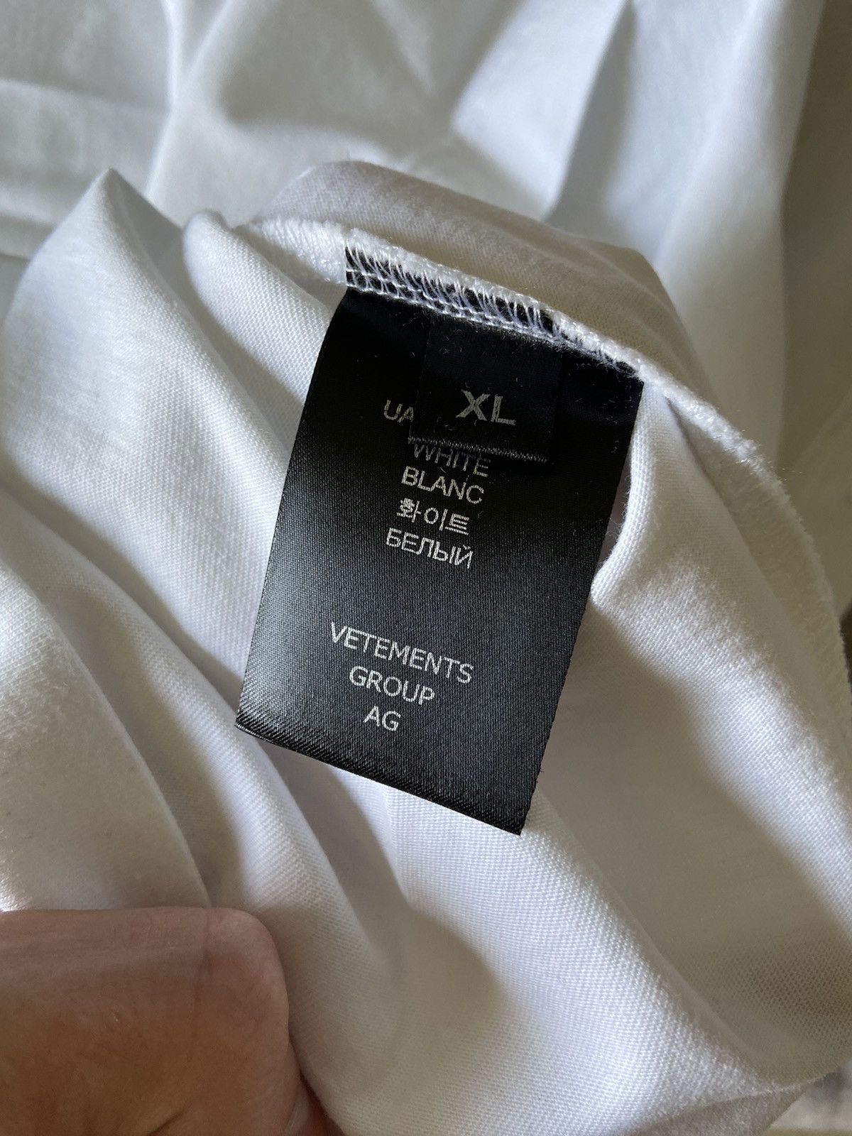 Vetements NEW | VETEMENTS WHITE LOGO „CLICK HERE“ TSHIRT BLUE OVERSIZE Size US XL / EU 56 / 4 - 6 Thumbnail