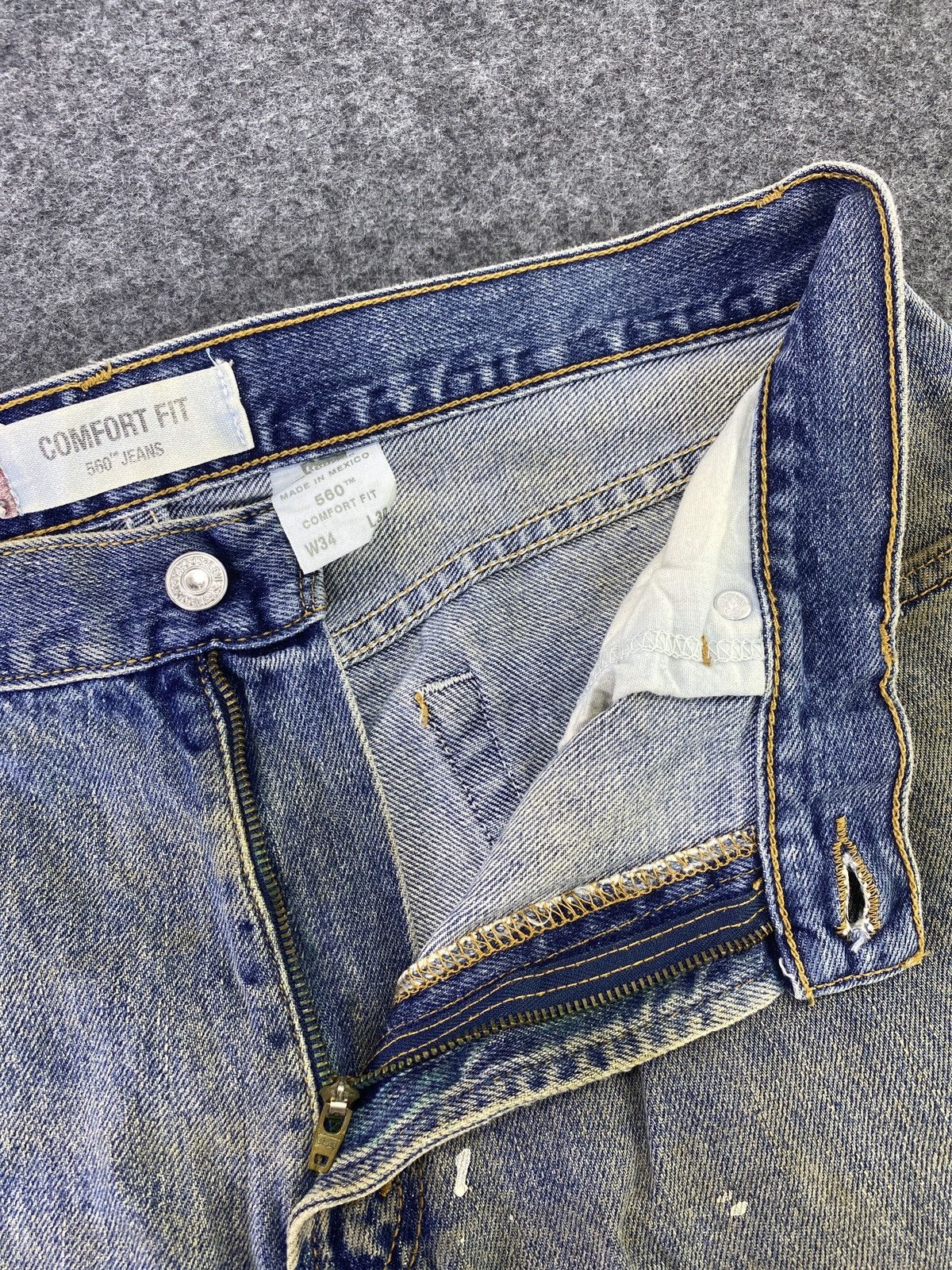 Levi's VINTAGE LEVIS 560 DIRTY BLUE JEANS - J693 Size US 34 / EU 50 - 3 Thumbnail