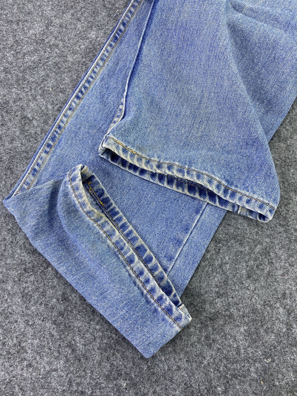 Levi's VINTAGE LEVI'S 505 BLUE WASH JEANS - J694 Size US 36 / EU 52 - 8 Thumbnail