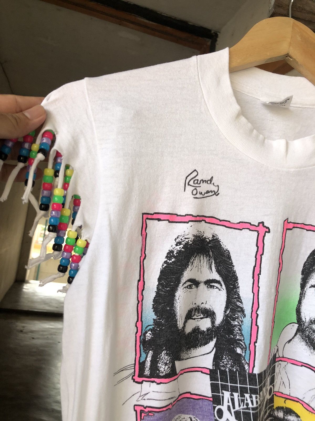 Band Tees Rare❗️Vintage 90s Alabama Band Tour Tshirt Size S / US 4 / IT 40 - 16 Thumbnail
