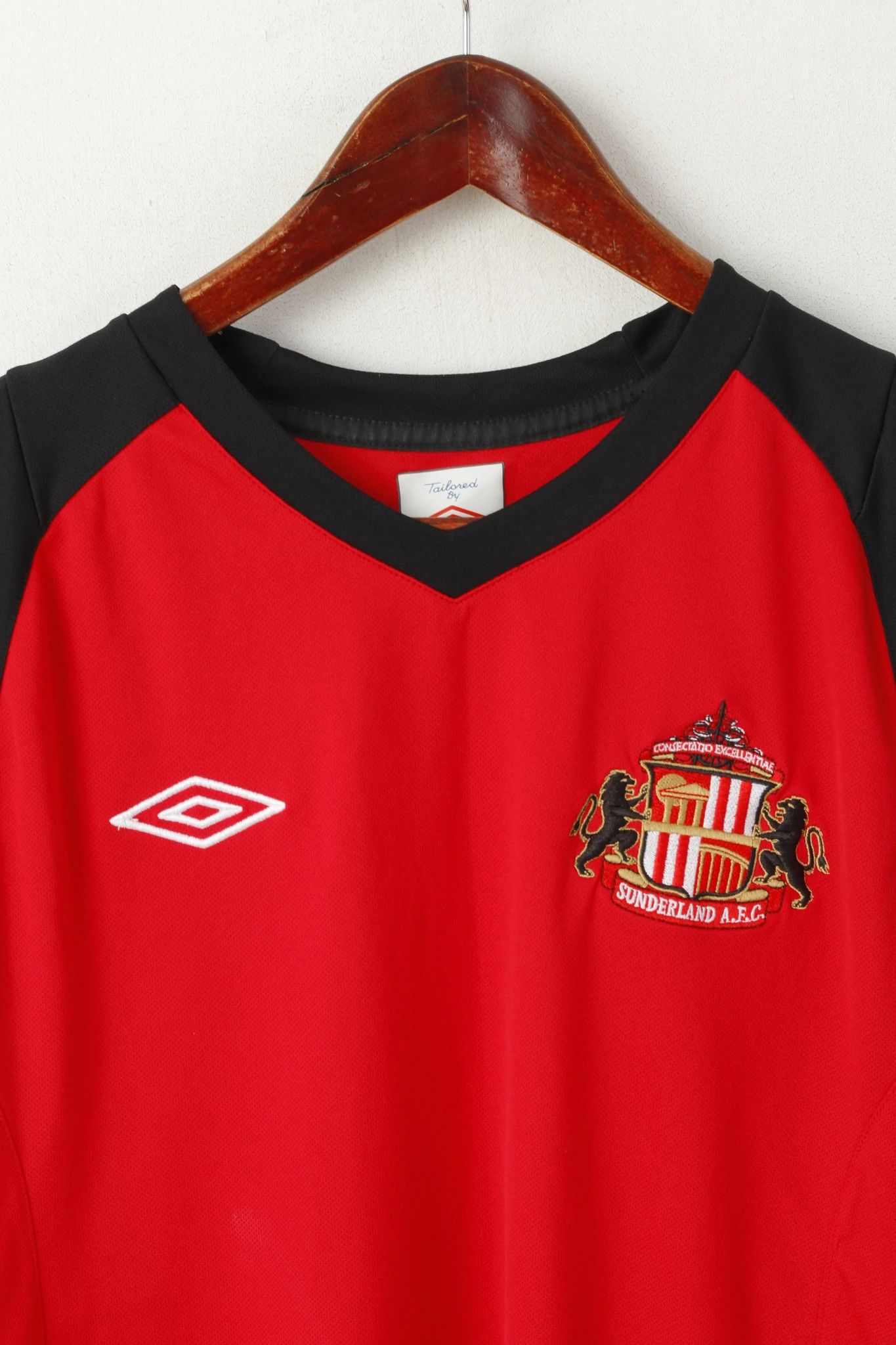 Umbro Umbro Men L Shirt Red A.F.C. Sunderland Football 6779 Size US L / EU 52-54 / 3 - 2 Thumbnail