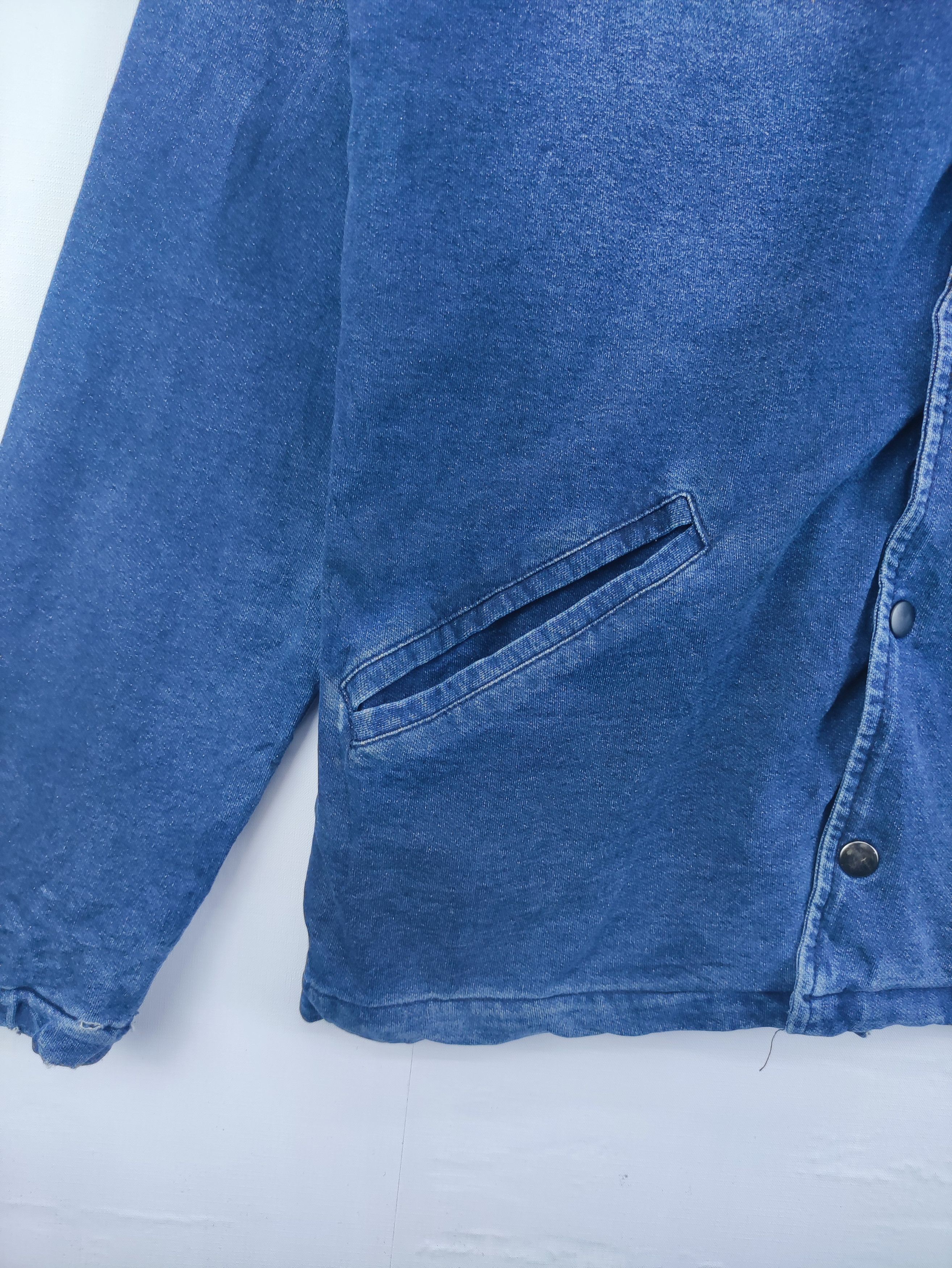 Vintage Volcom Light Jacket Snap Button