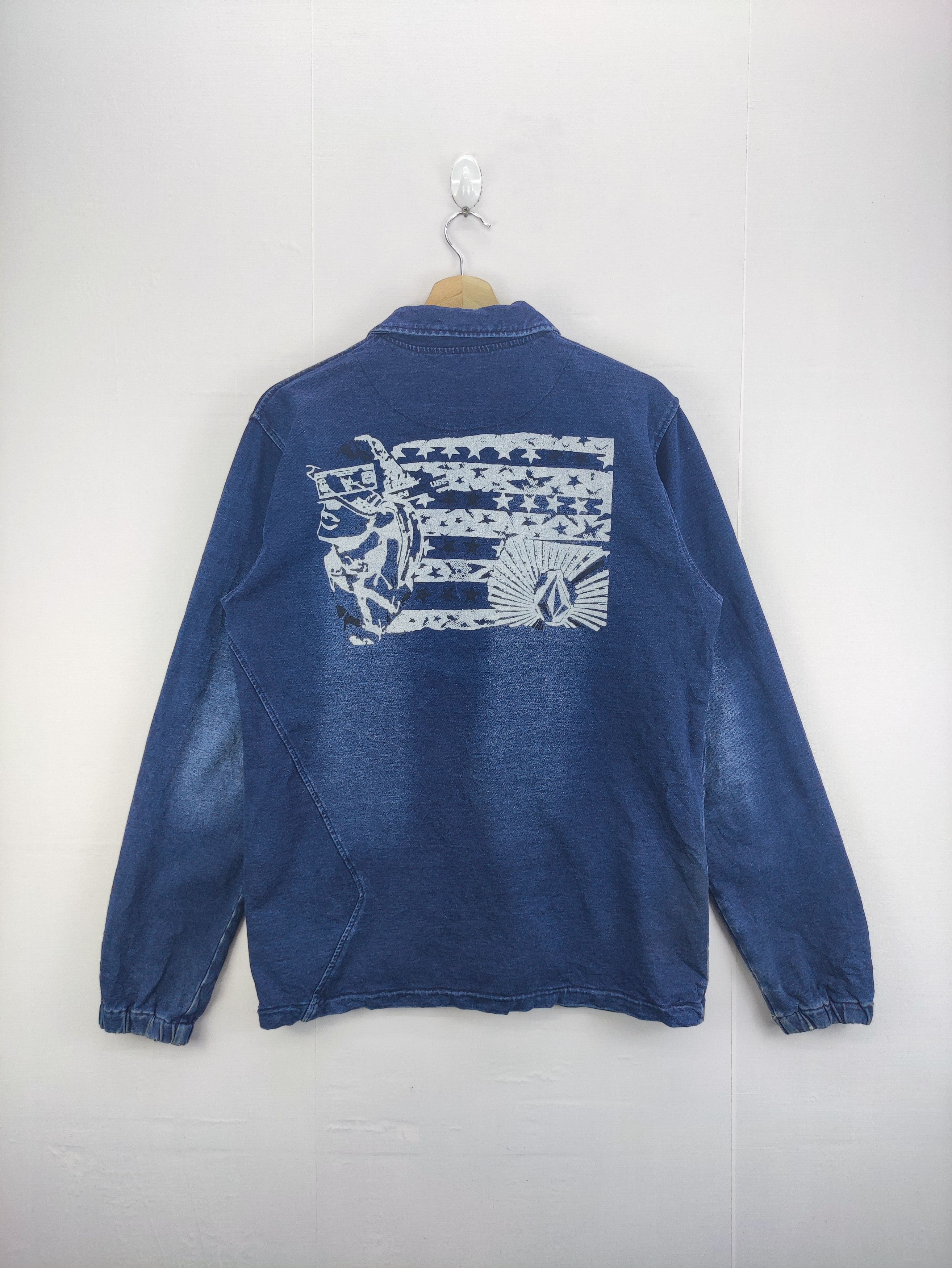 Vintage Volcom Light Jacket Snap Button